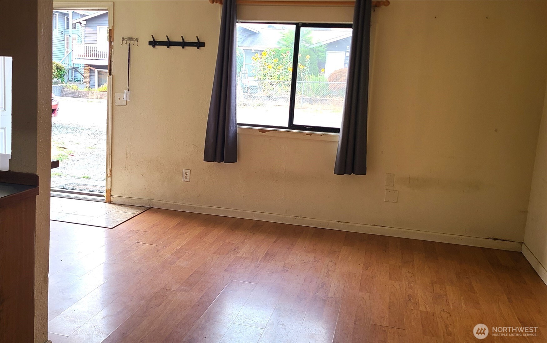 529 N 103rd Street Property Photo 5