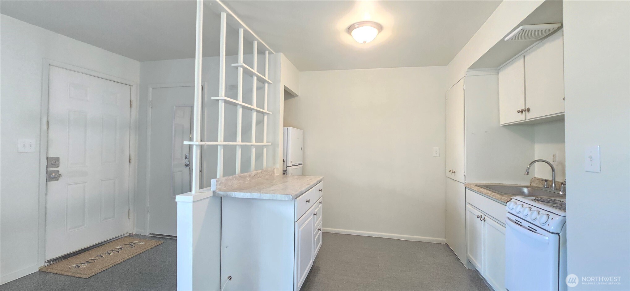 425 H Street Property Photo 5