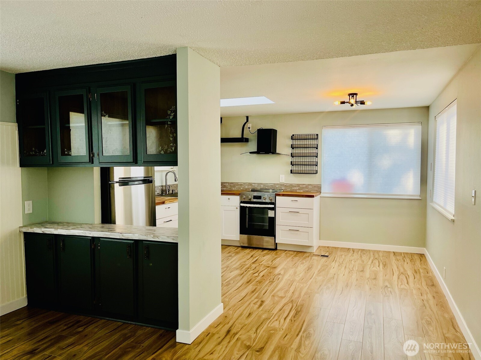 545 Hendricks Street 13 Property Photo 6