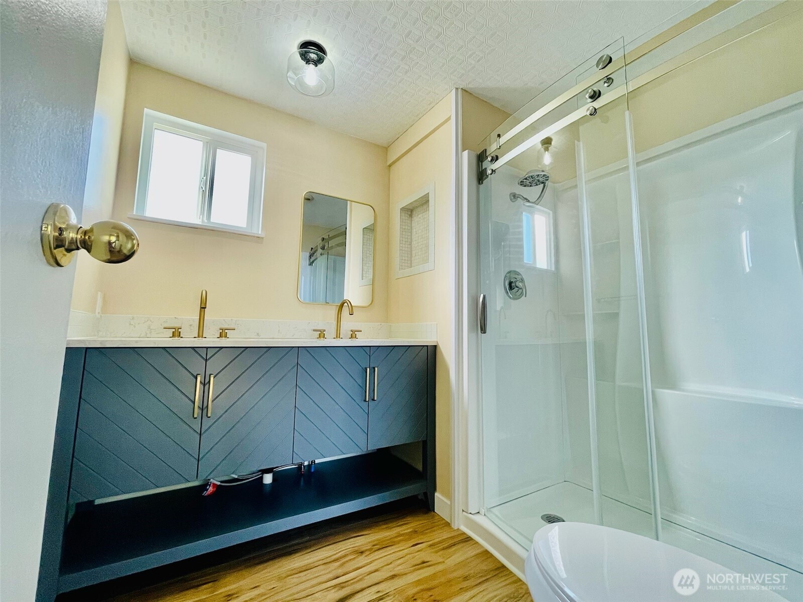 545 Hendricks Street 13 Property Photo 17