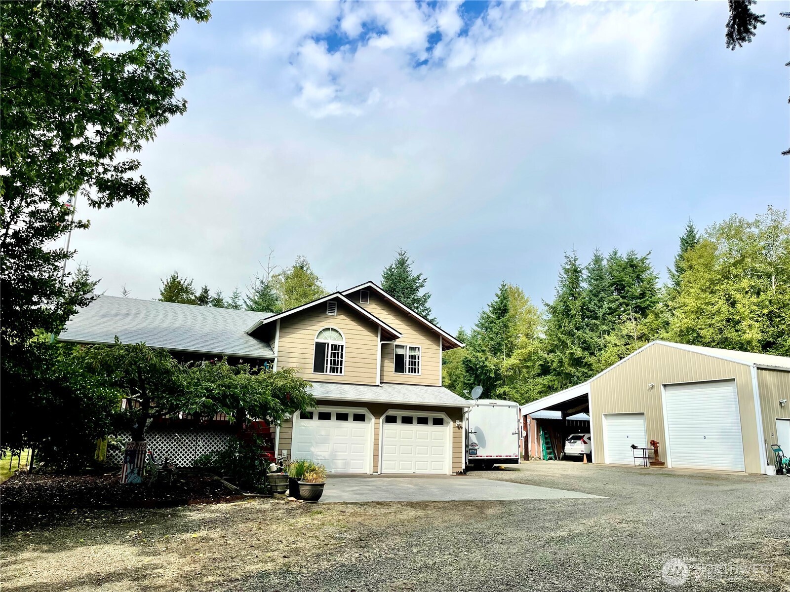 593 Prospect Avenue Property Photo 1