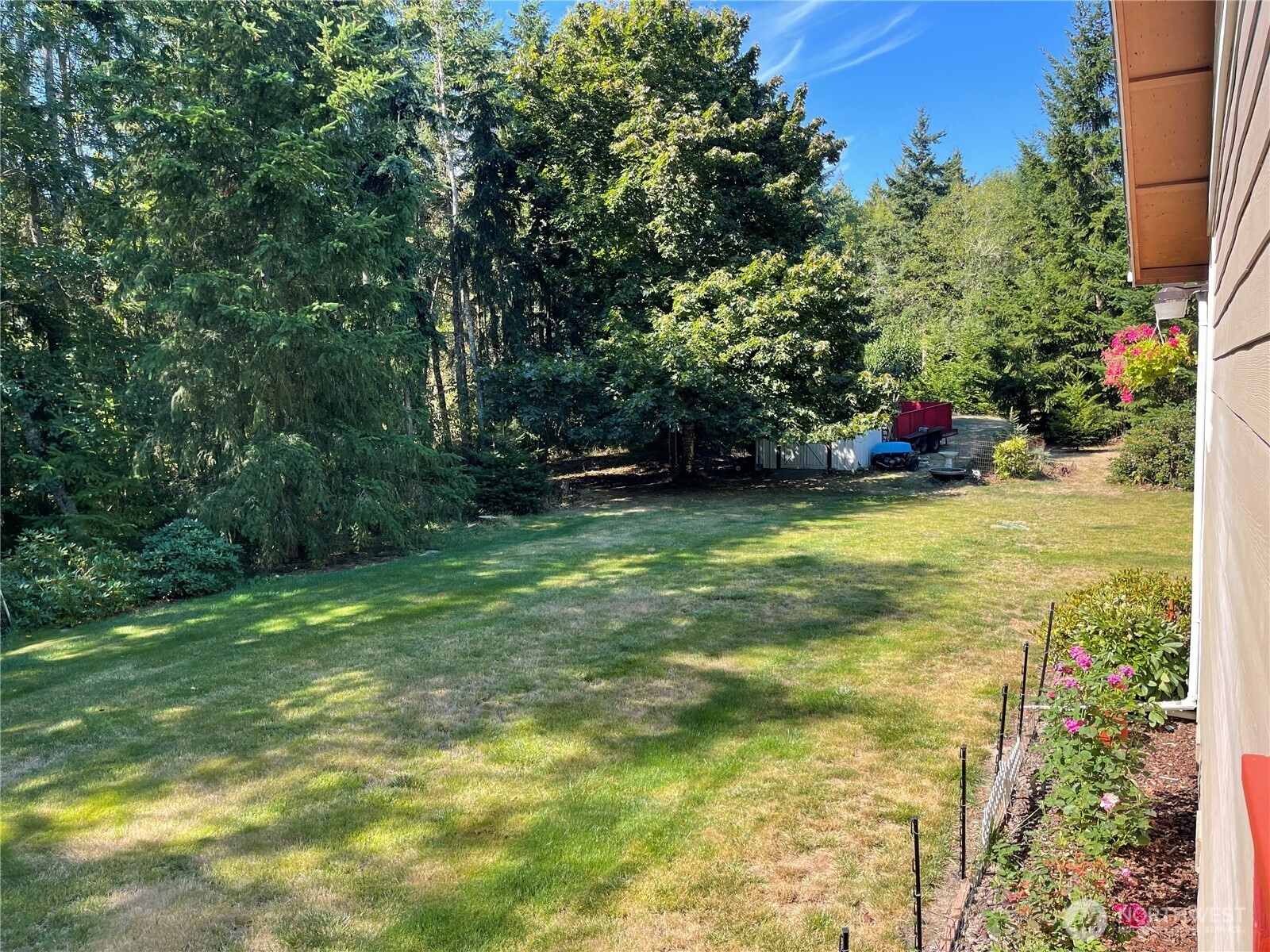 593 Prospect Avenue Property Photo 12