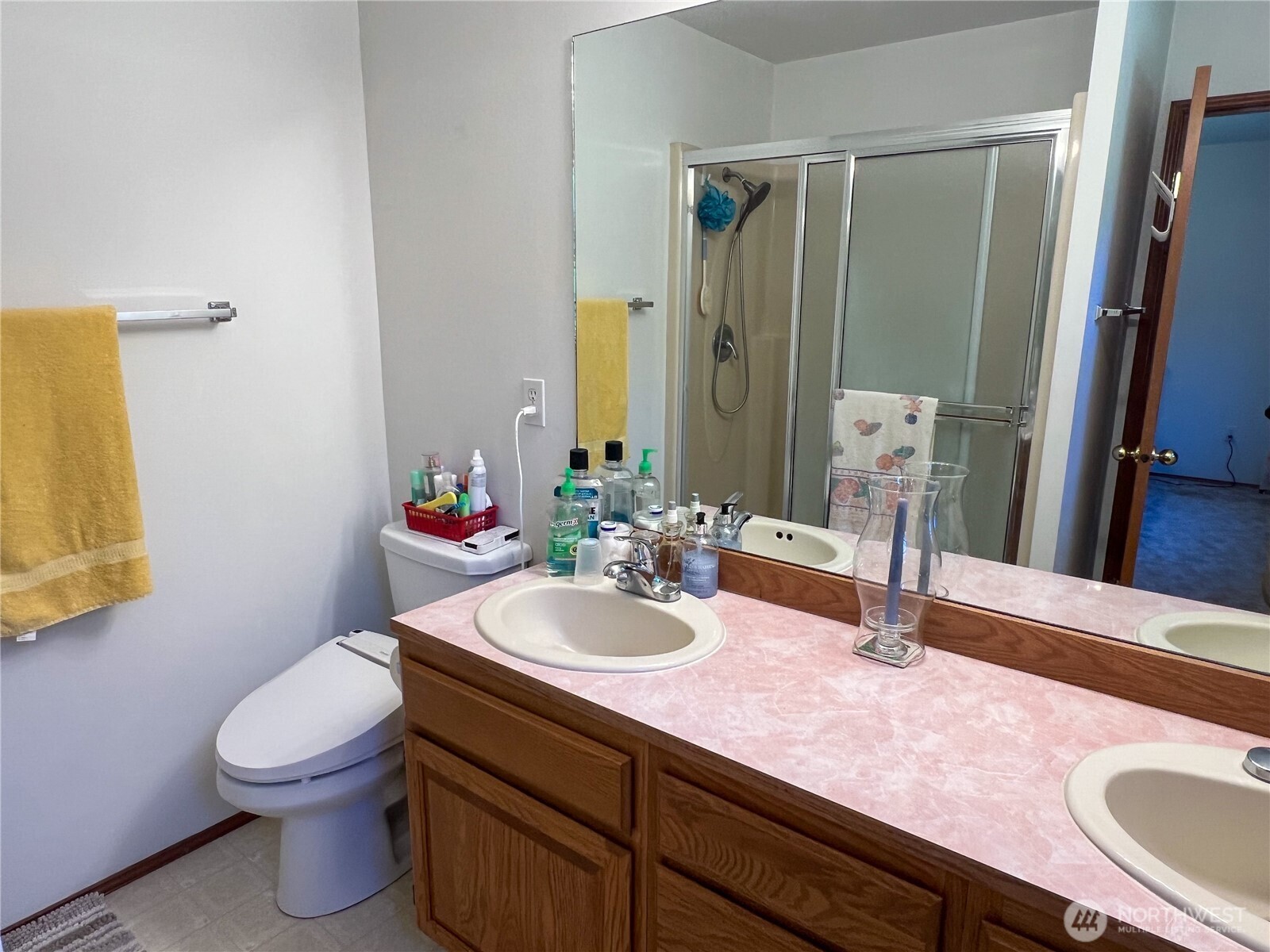 593 Prospect Avenue Property Photo 18