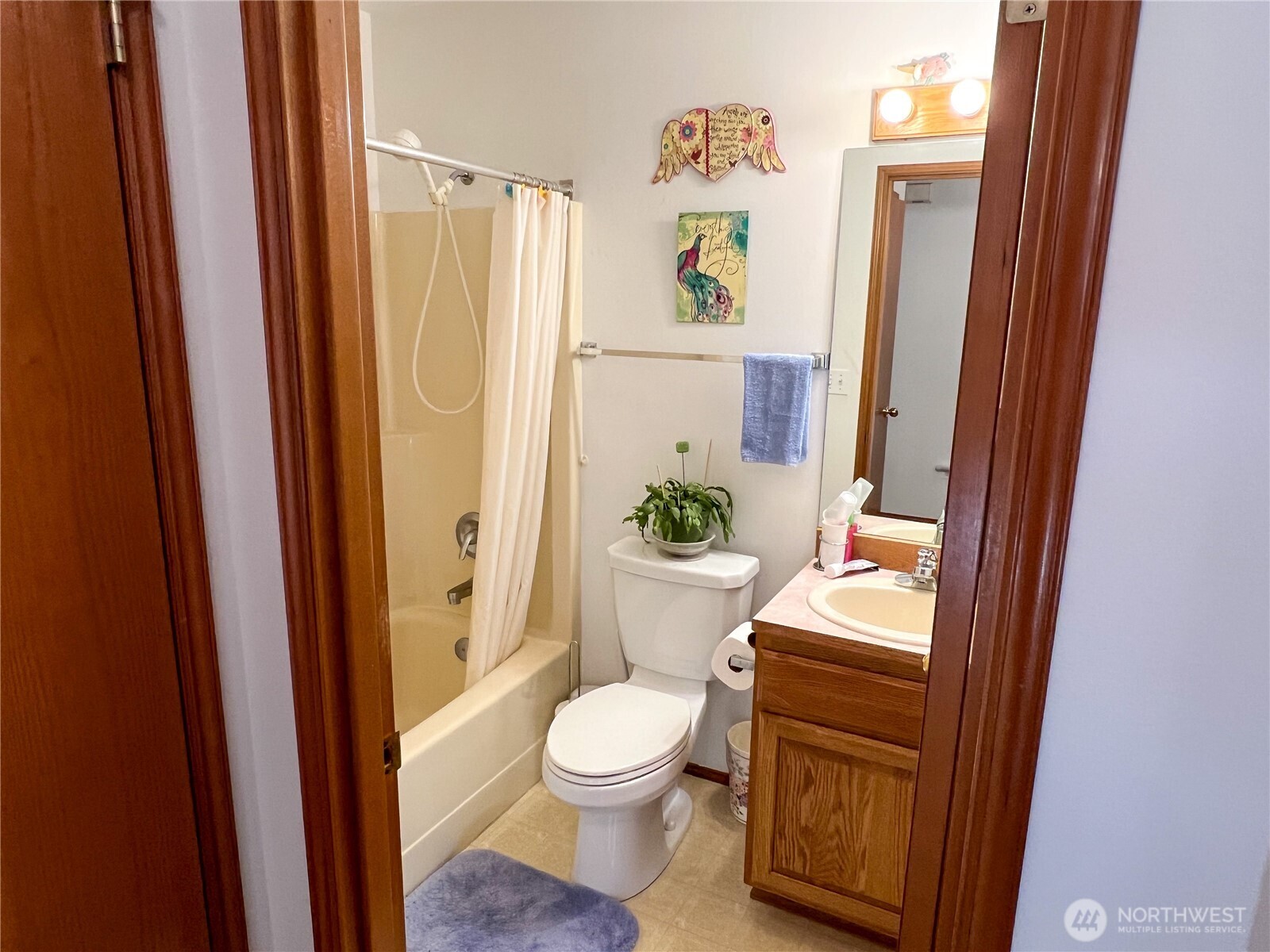 593 Prospect Avenue Property Photo 22
