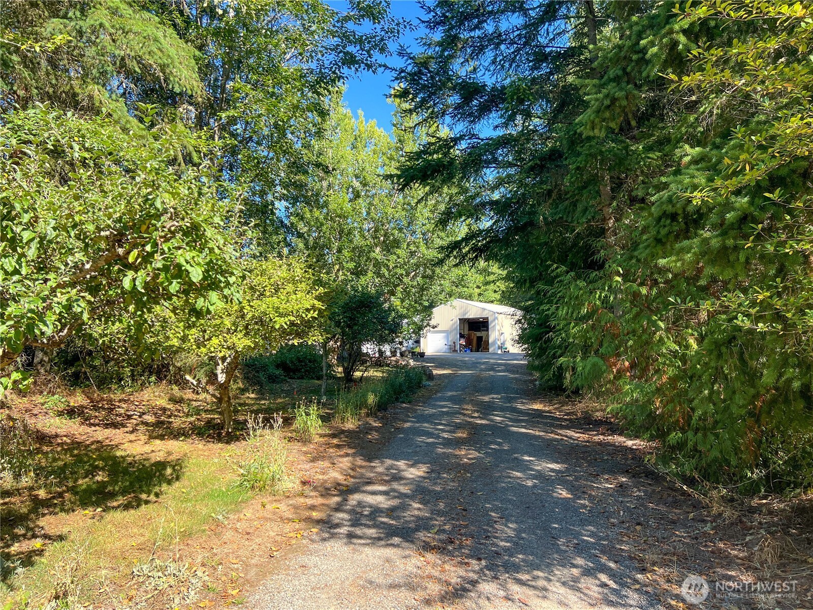 593 Prospect Avenue Property Photo 26