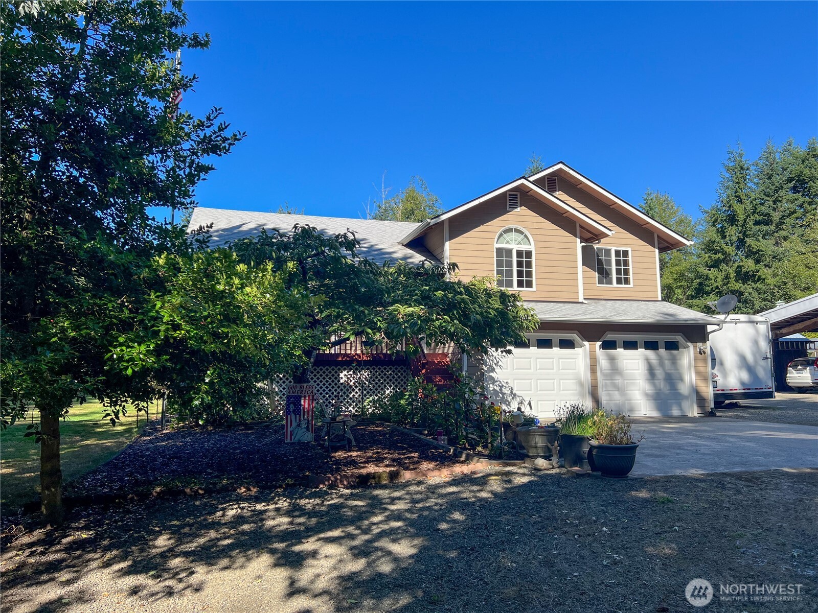593 Prospect Avenue Property Photo 36