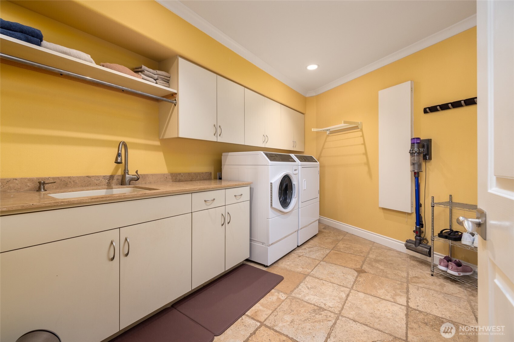 24123 Old Day Creek Road Property Photo 18