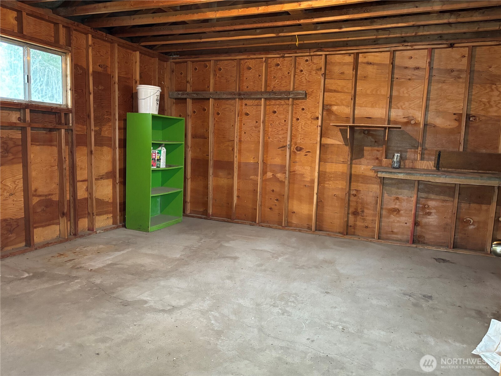 2207 W Spruce Street Property Photo 7