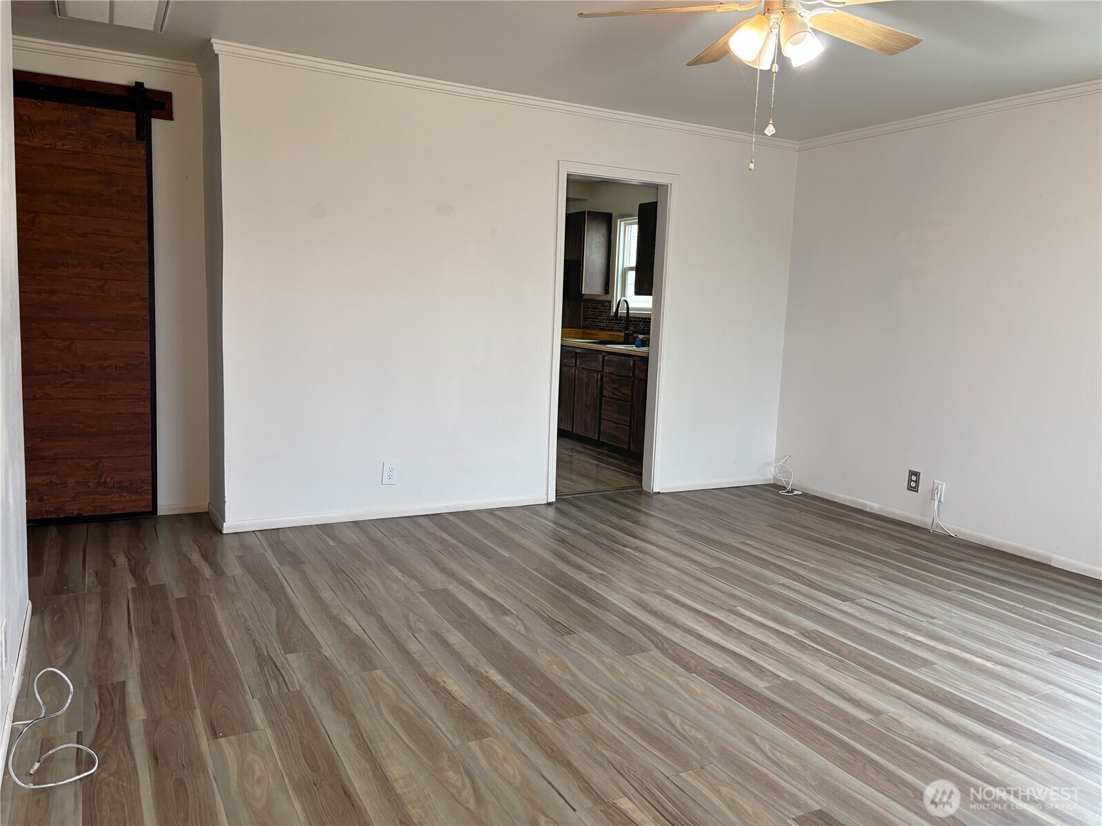 2207 W Spruce Street Property Photo 9