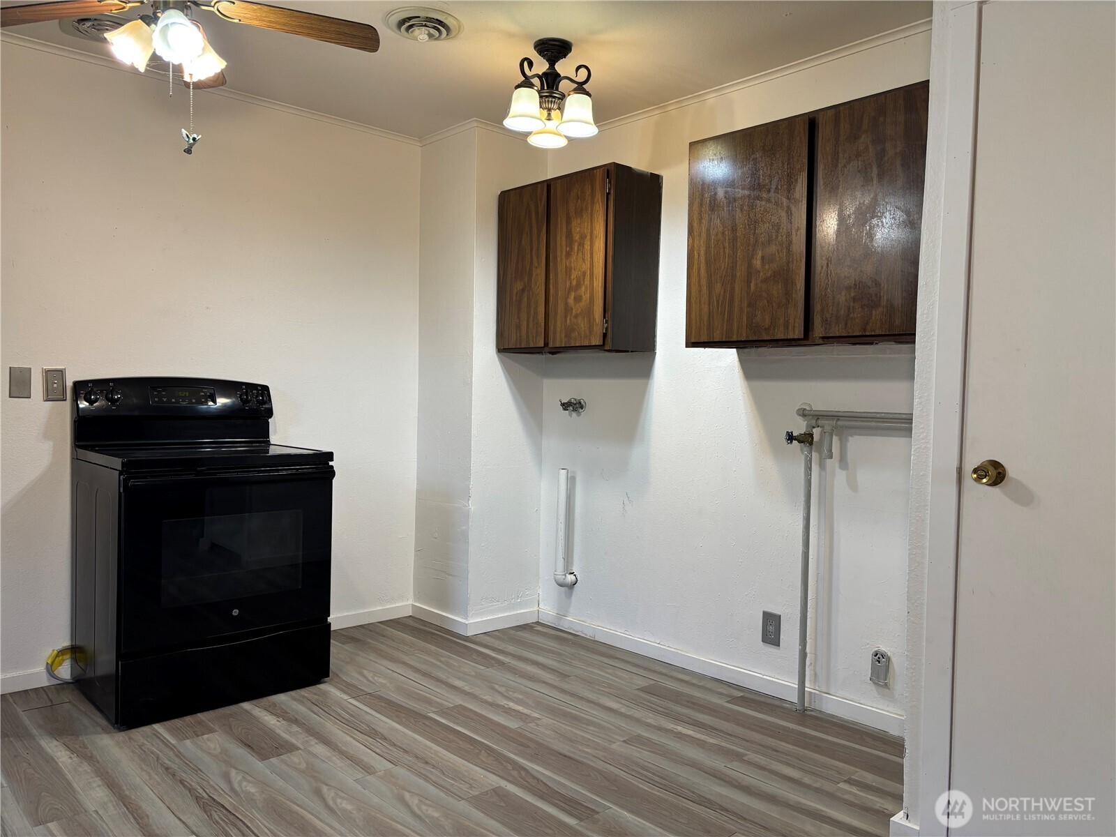 2207 W Spruce Street Property Photo 14