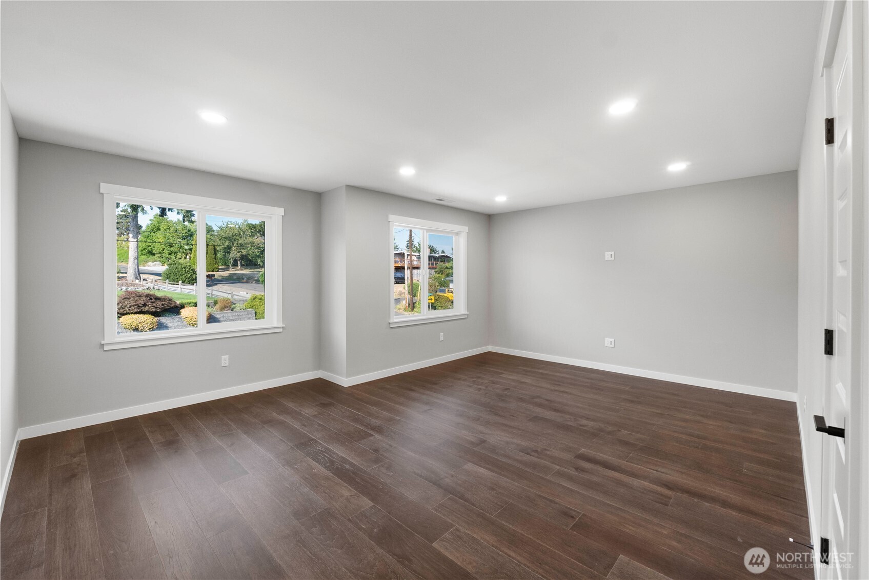 12124 50th Street Ct Property Photo 28