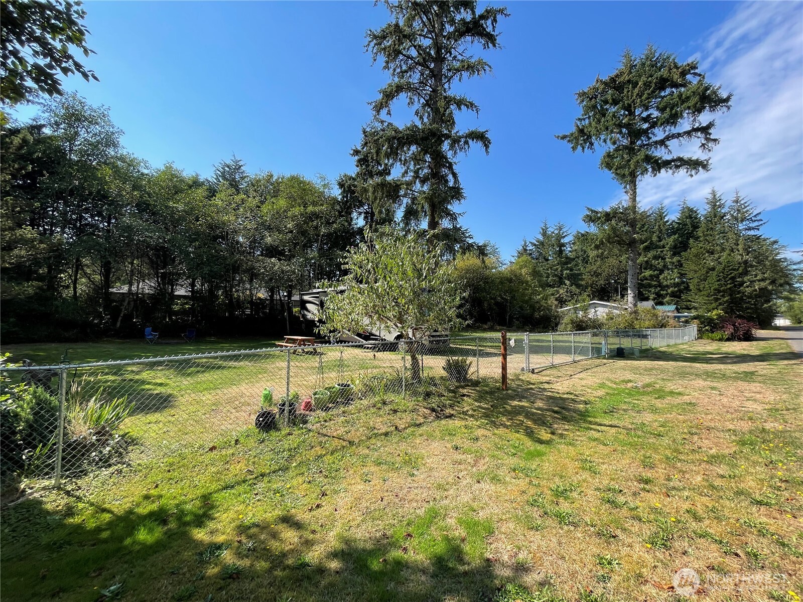 783 Evergreen Avenue Property Photo 7