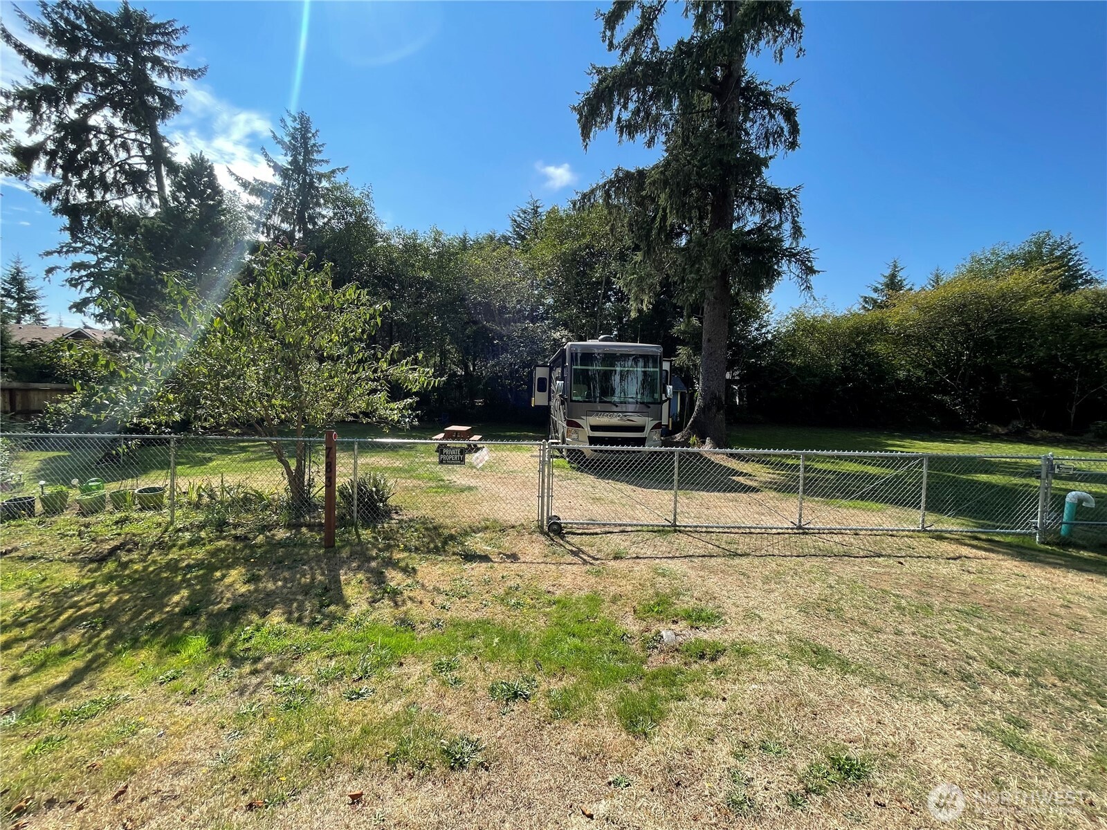 783 Evergreen Avenue Property Photo 11