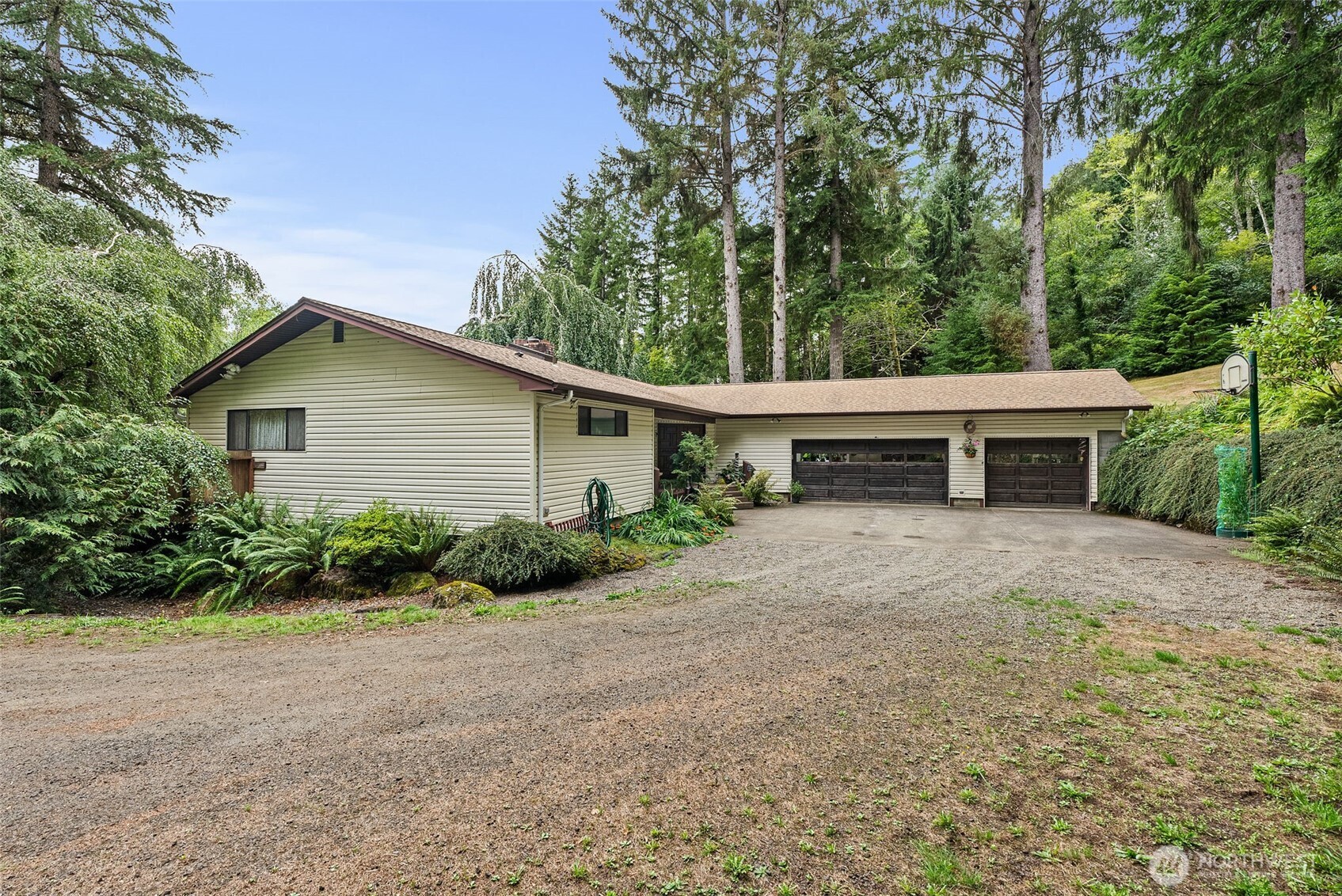 43 Hines Valley Road Property Photo 1