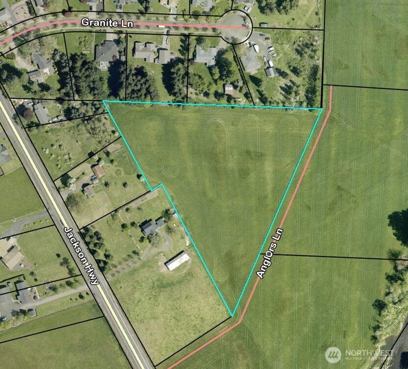 127 Anglers Lane Property Photo 1