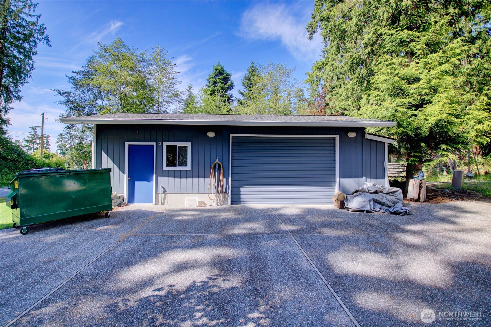 17147 Hope Island Lane Property Photo 3