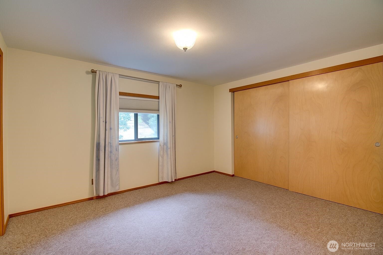 17147 Hope Island Lane Property Photo 13