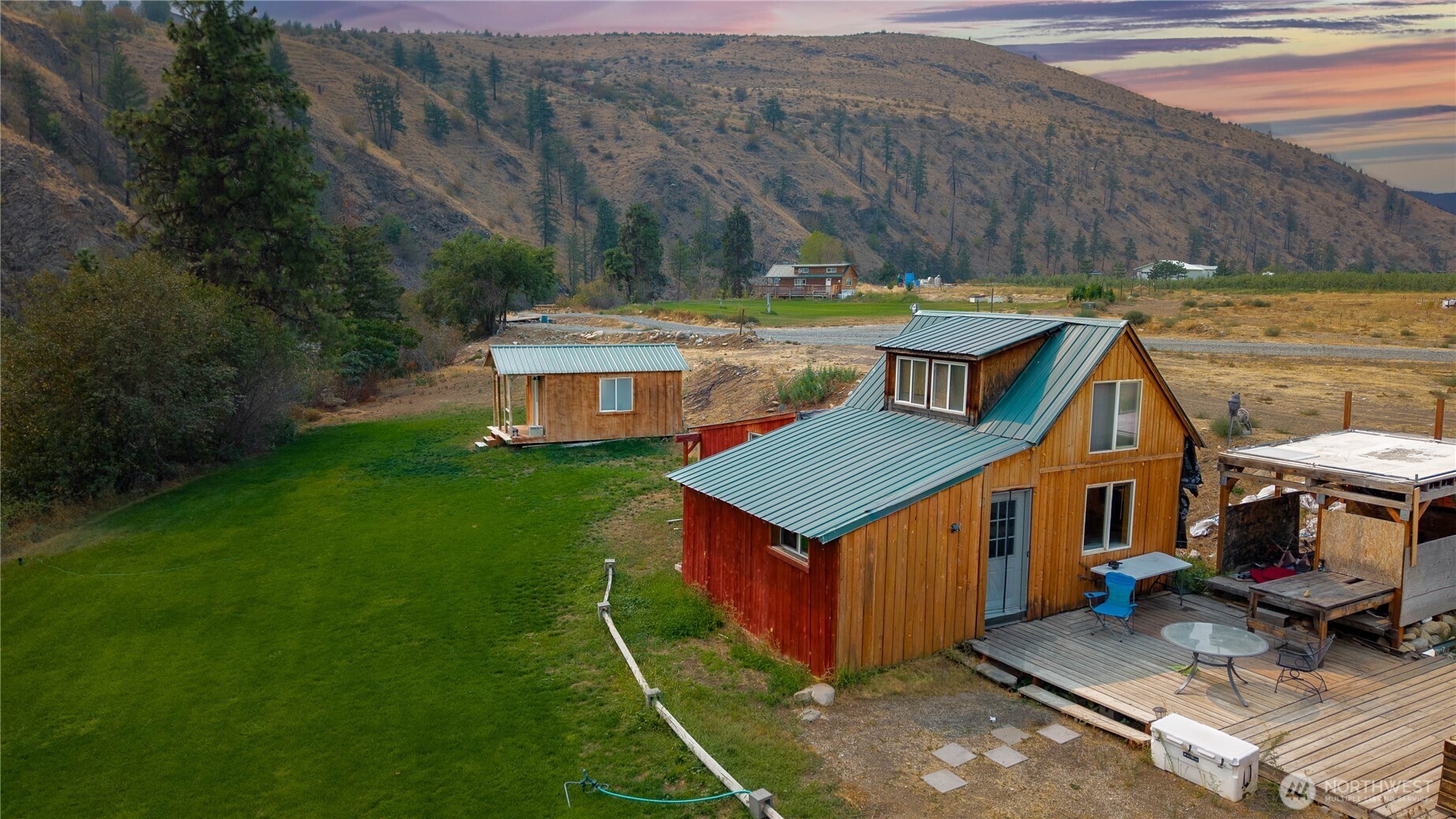 385 Highway 153 Property Photo 12
