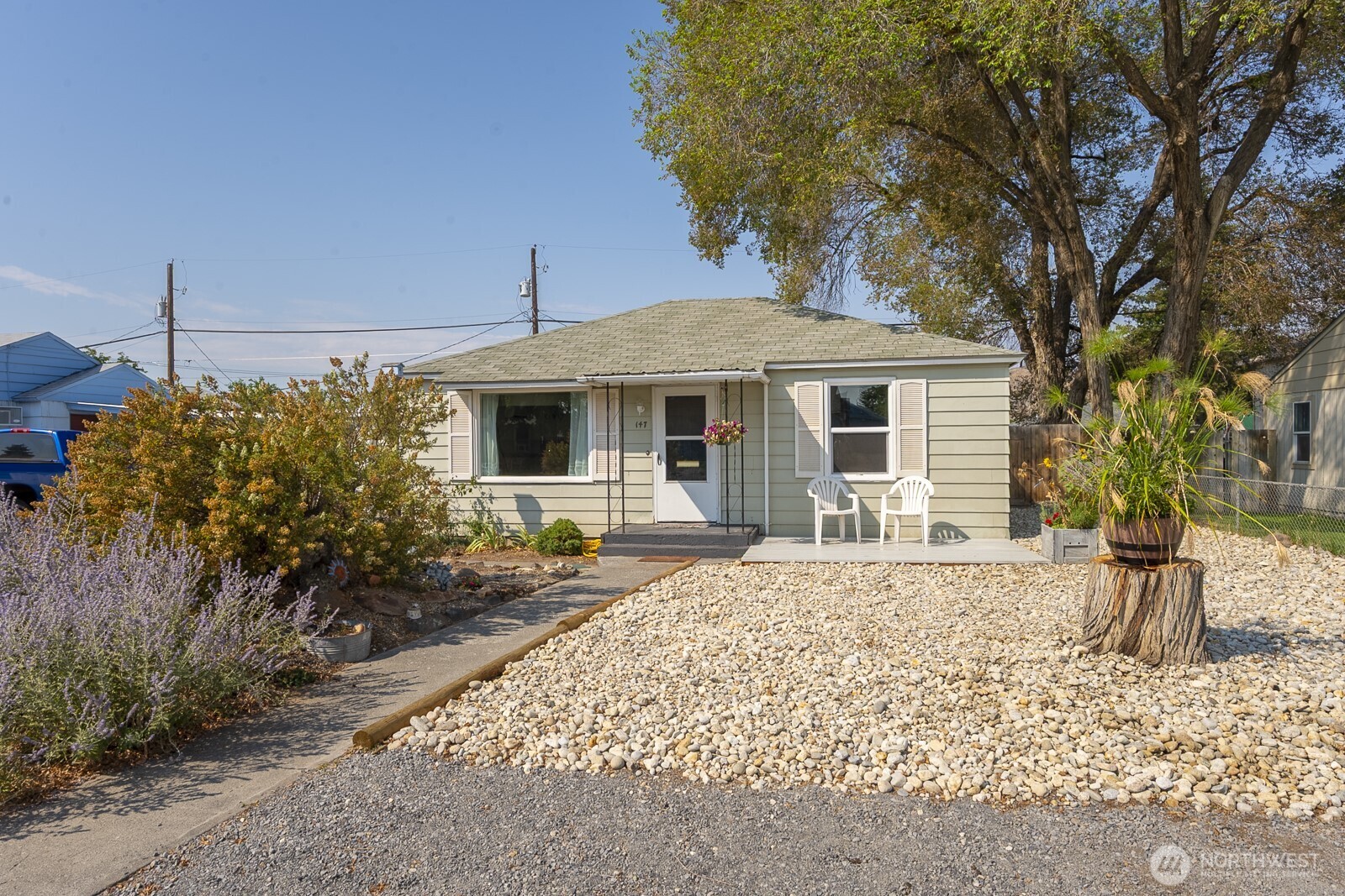 147 E Street Property Photo 1