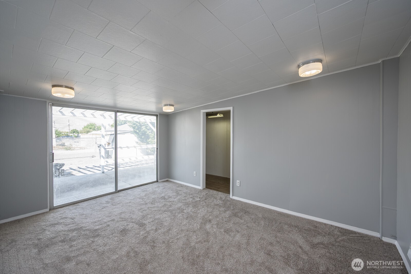 147 E Street Property Photo 13