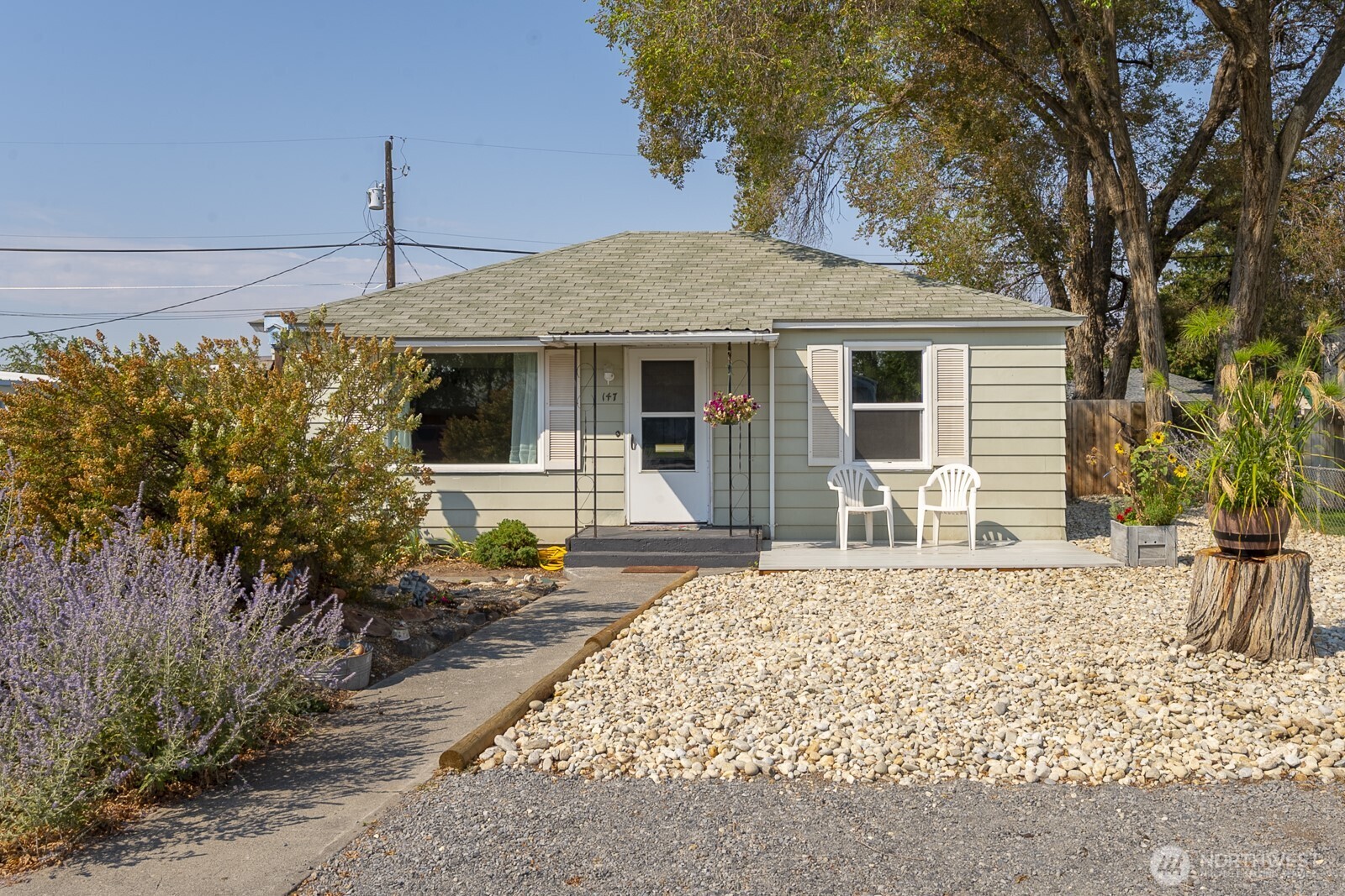 147 E Street Property Photo 22