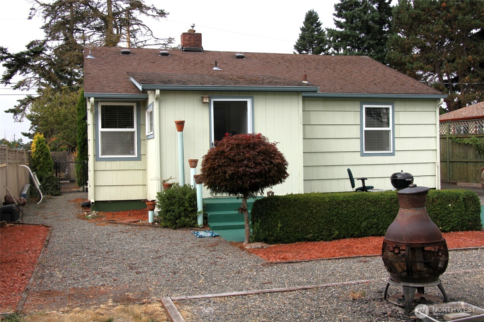 6439 S Clement Avenue Property Photo 10
