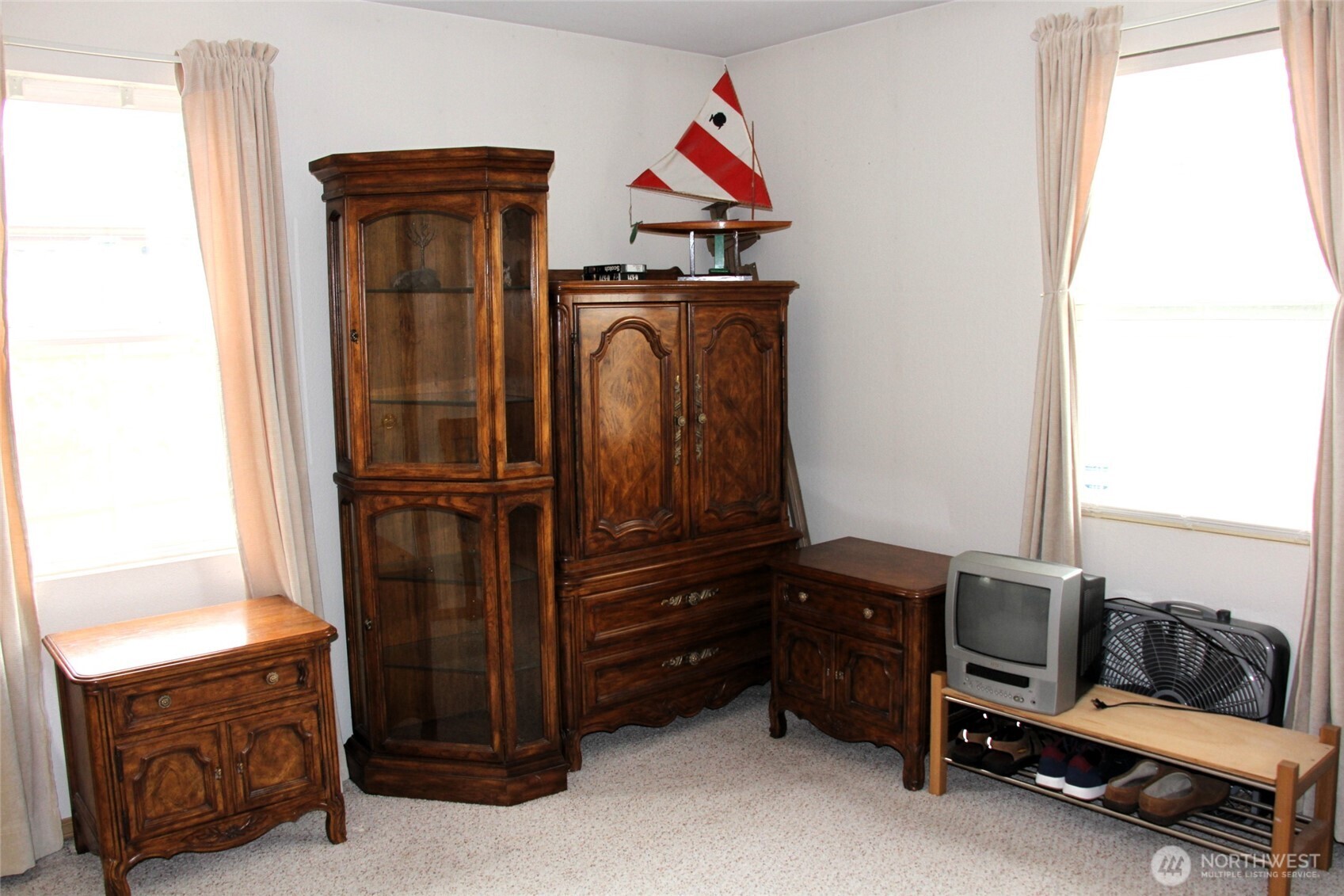6439 S Clement Avenue Property Photo 30