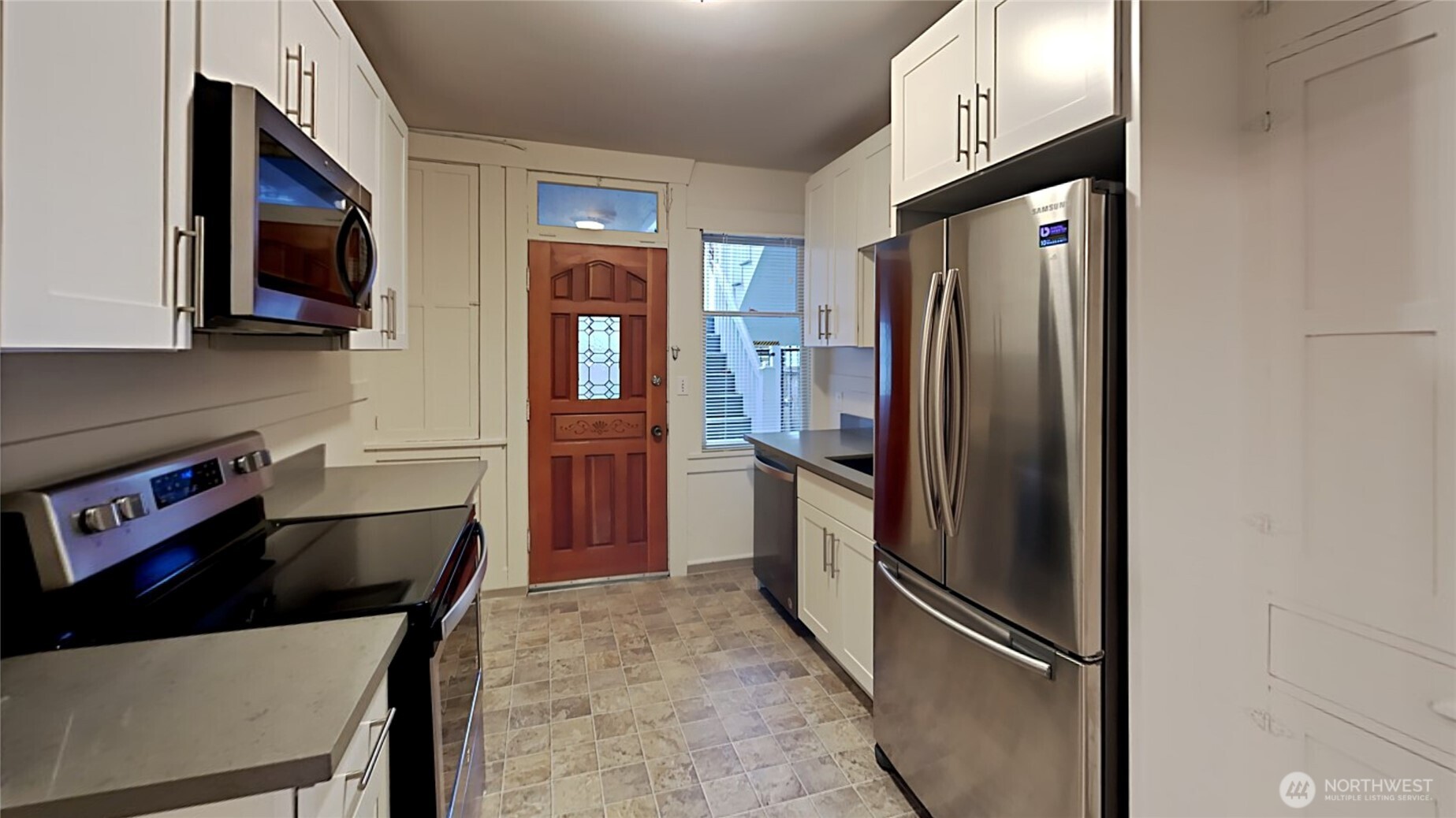 914 N 40th Street Property Photo 2