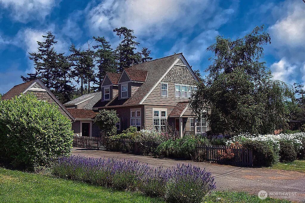 577 Scenic Heights Road