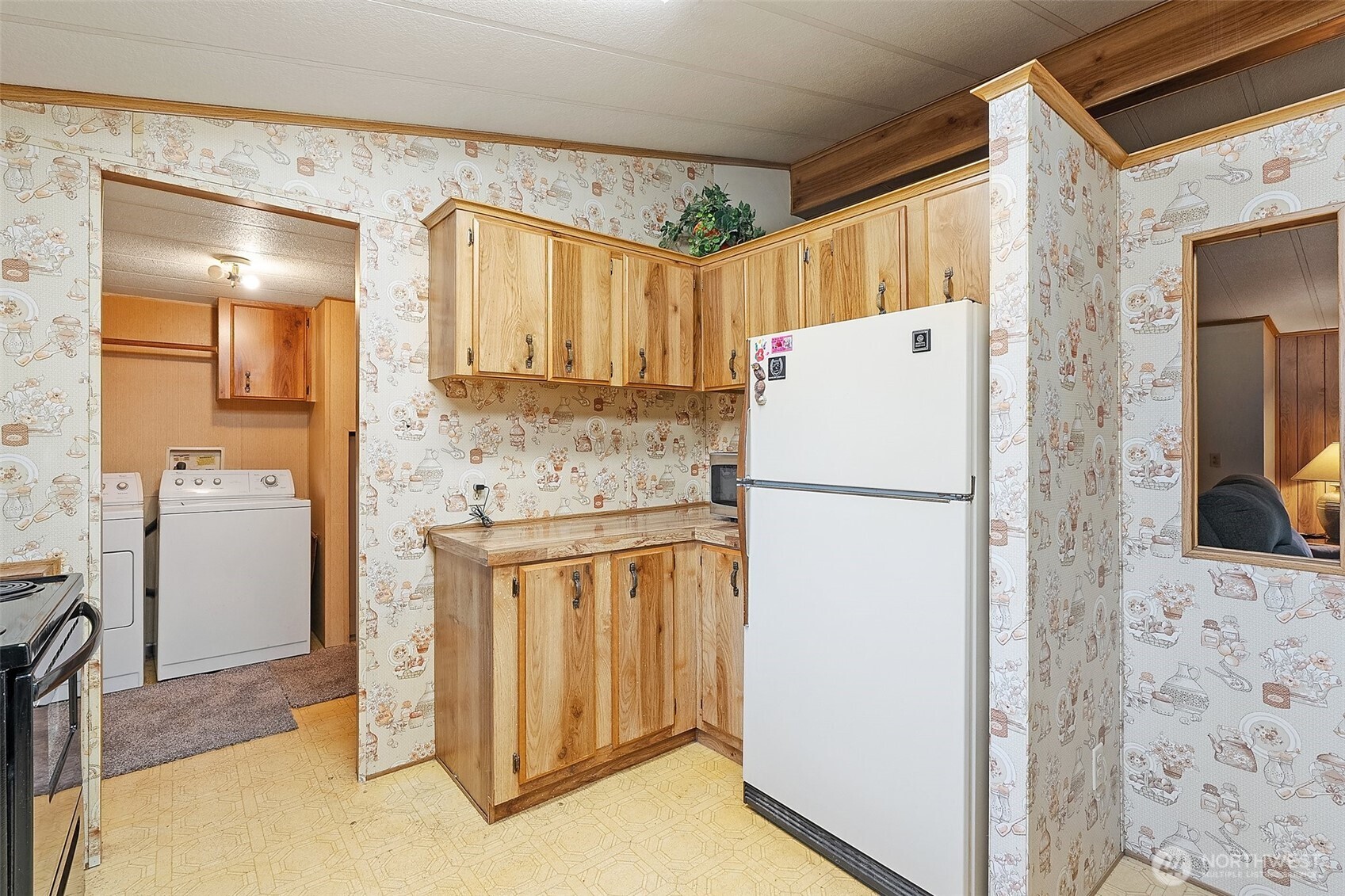 107 3 Frostyrose Lane Property Photo 14