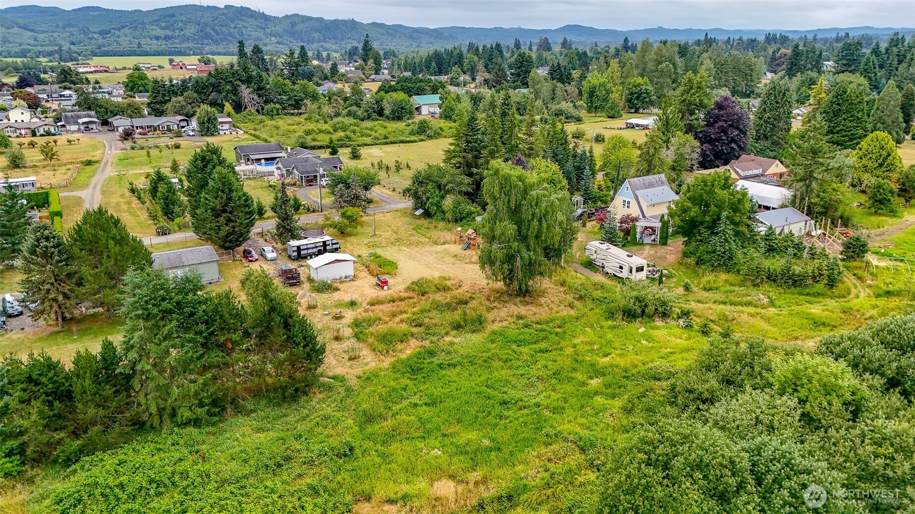 23 Garden Tracts Road Property Photo 10