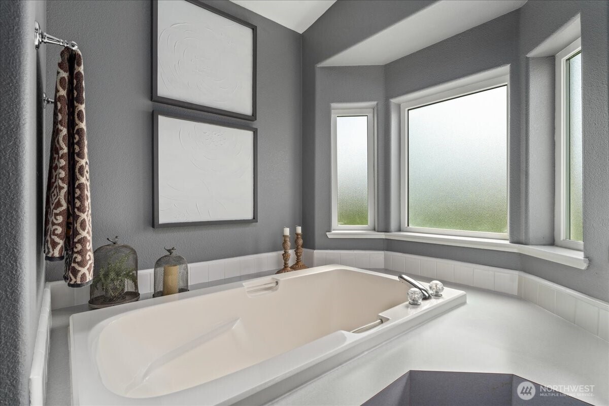 1315 Green Avenue Property Photo 22