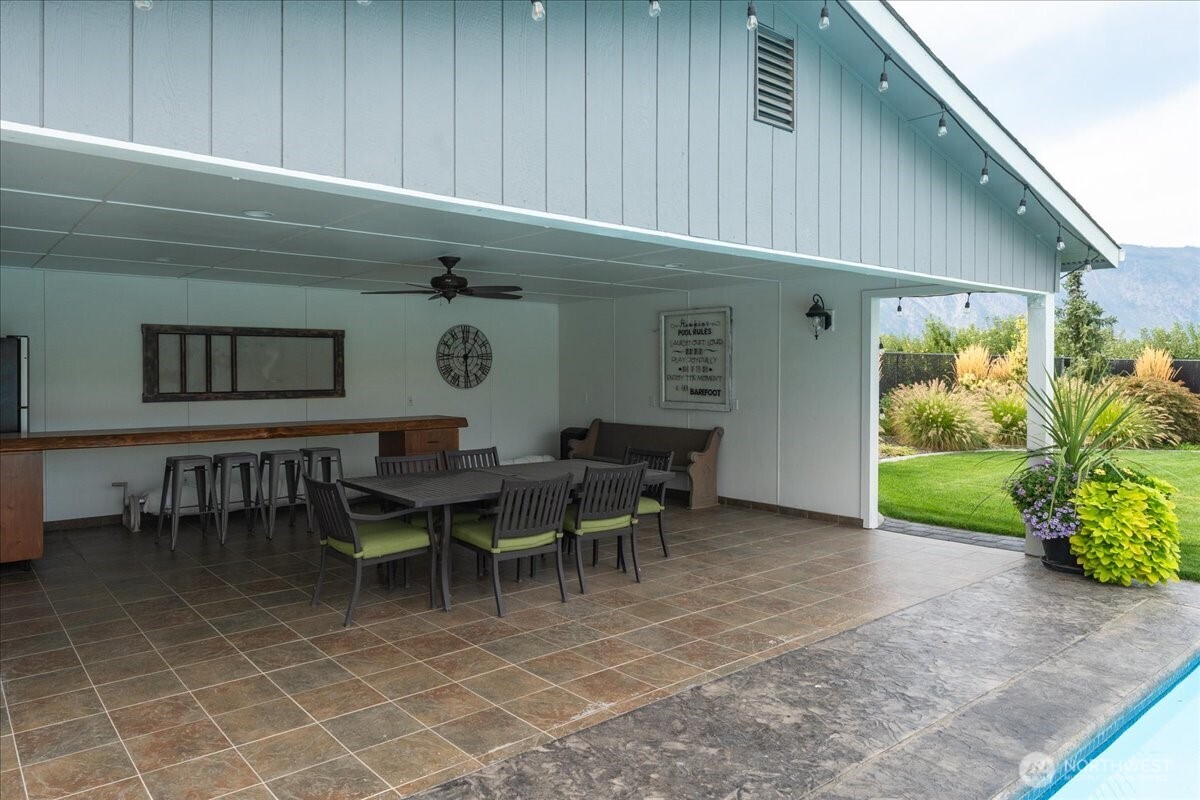 1315 Green Avenue Property Photo 30