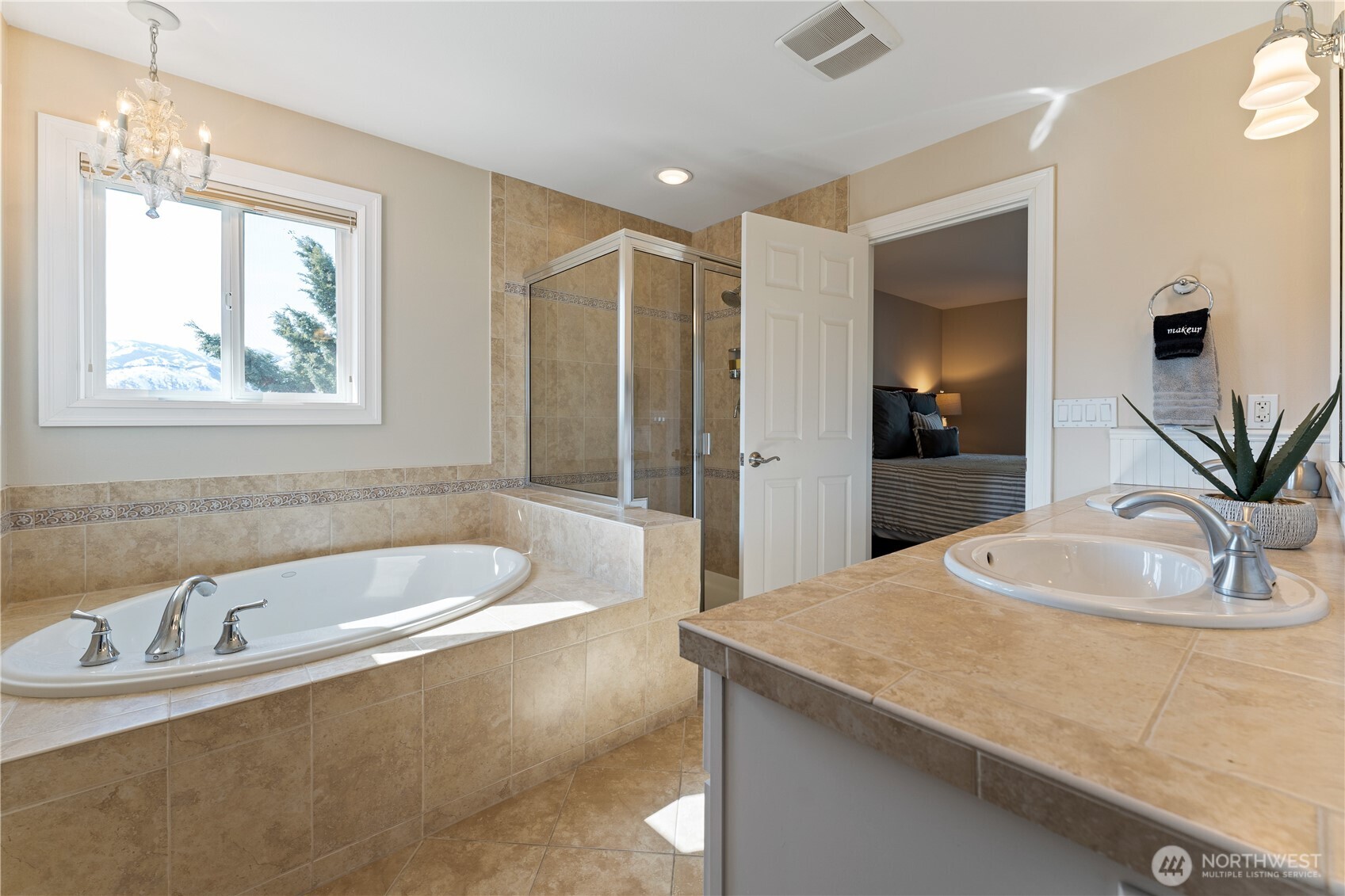 60 Wall Street Property Photo 7