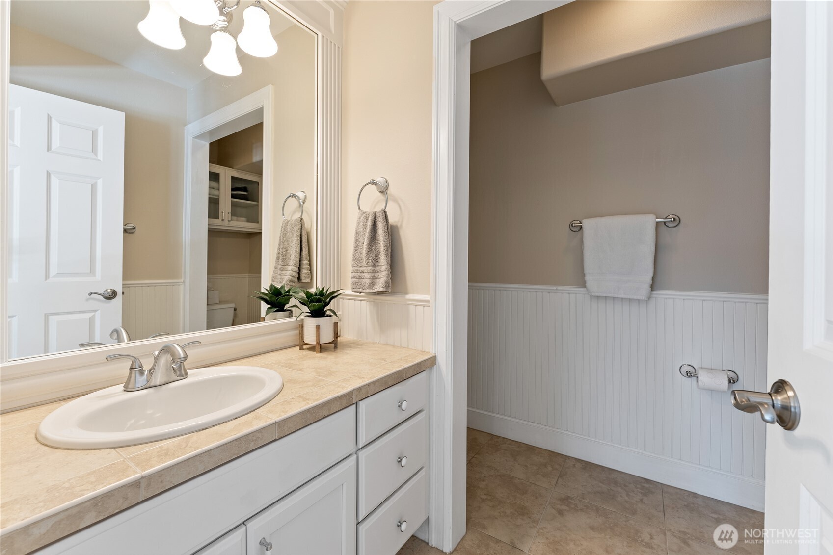 60 Wall Street Property Photo 15
