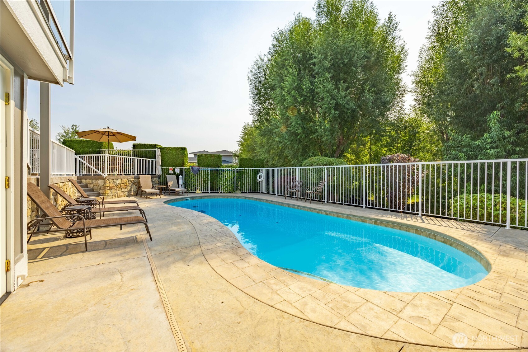 60 Wall Street Property Photo 28