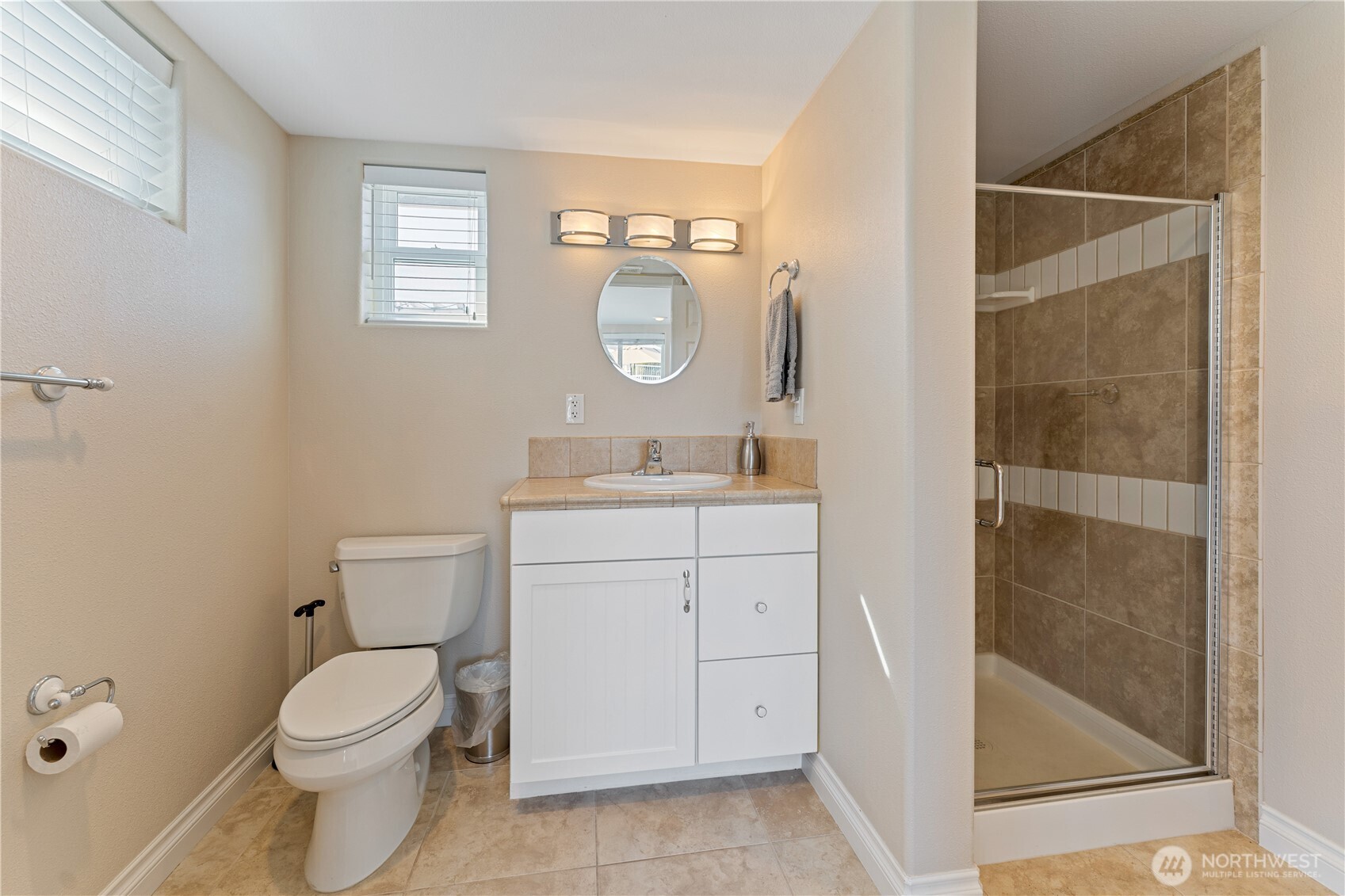 60 Wall Street Property Photo 32