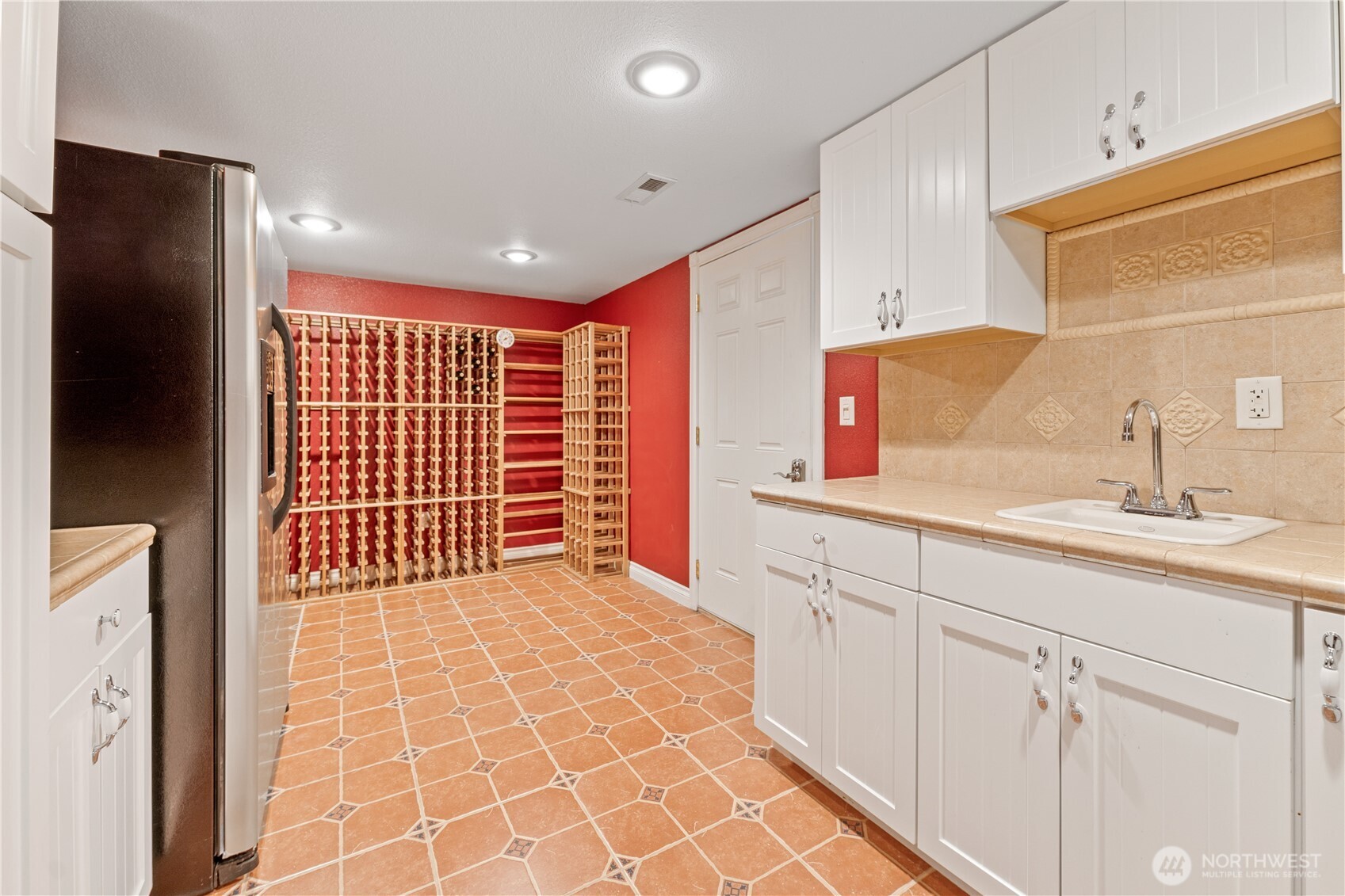 60 Wall Street Property Photo 34