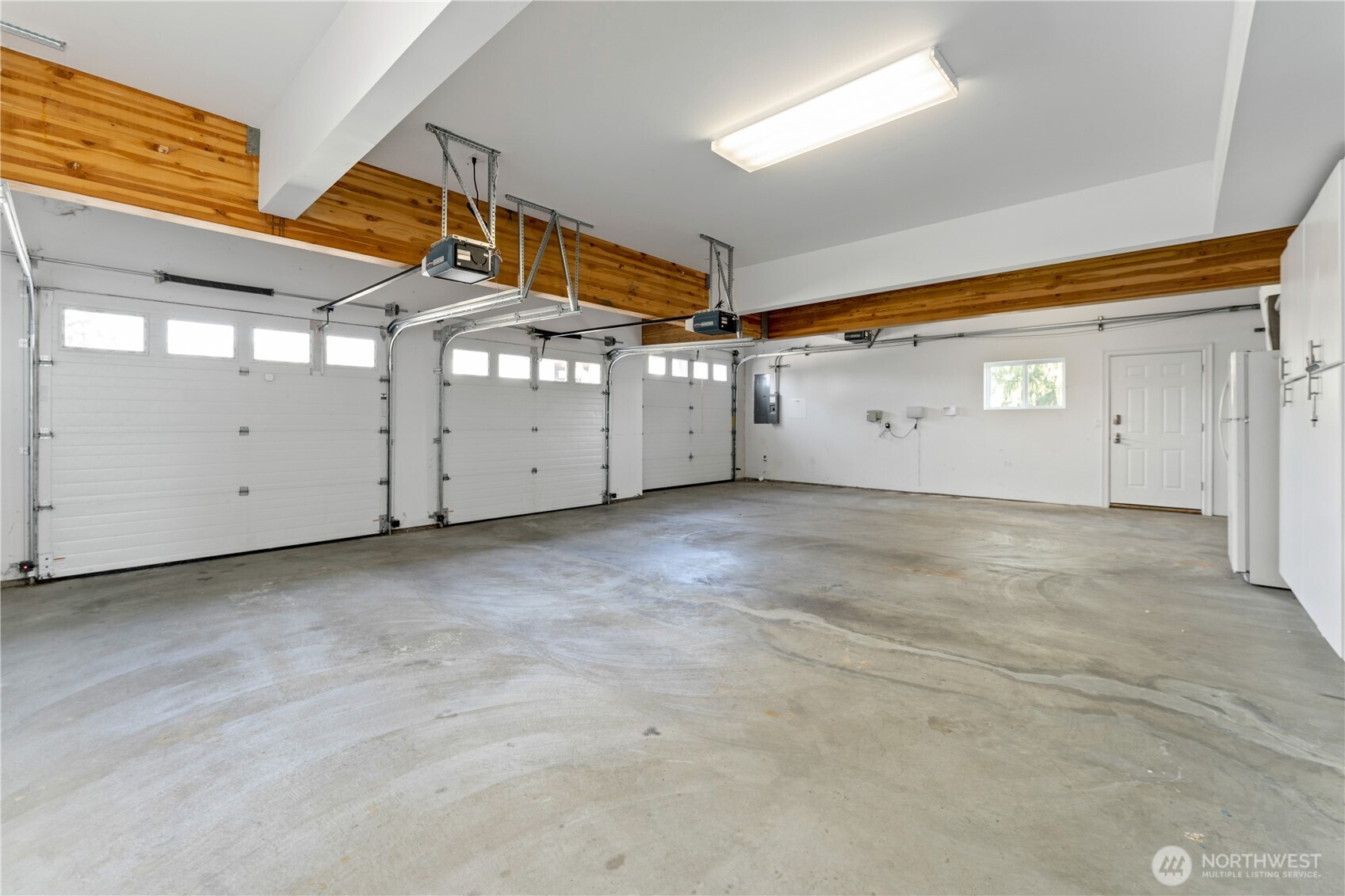 60 Wall Street Property Photo 35
