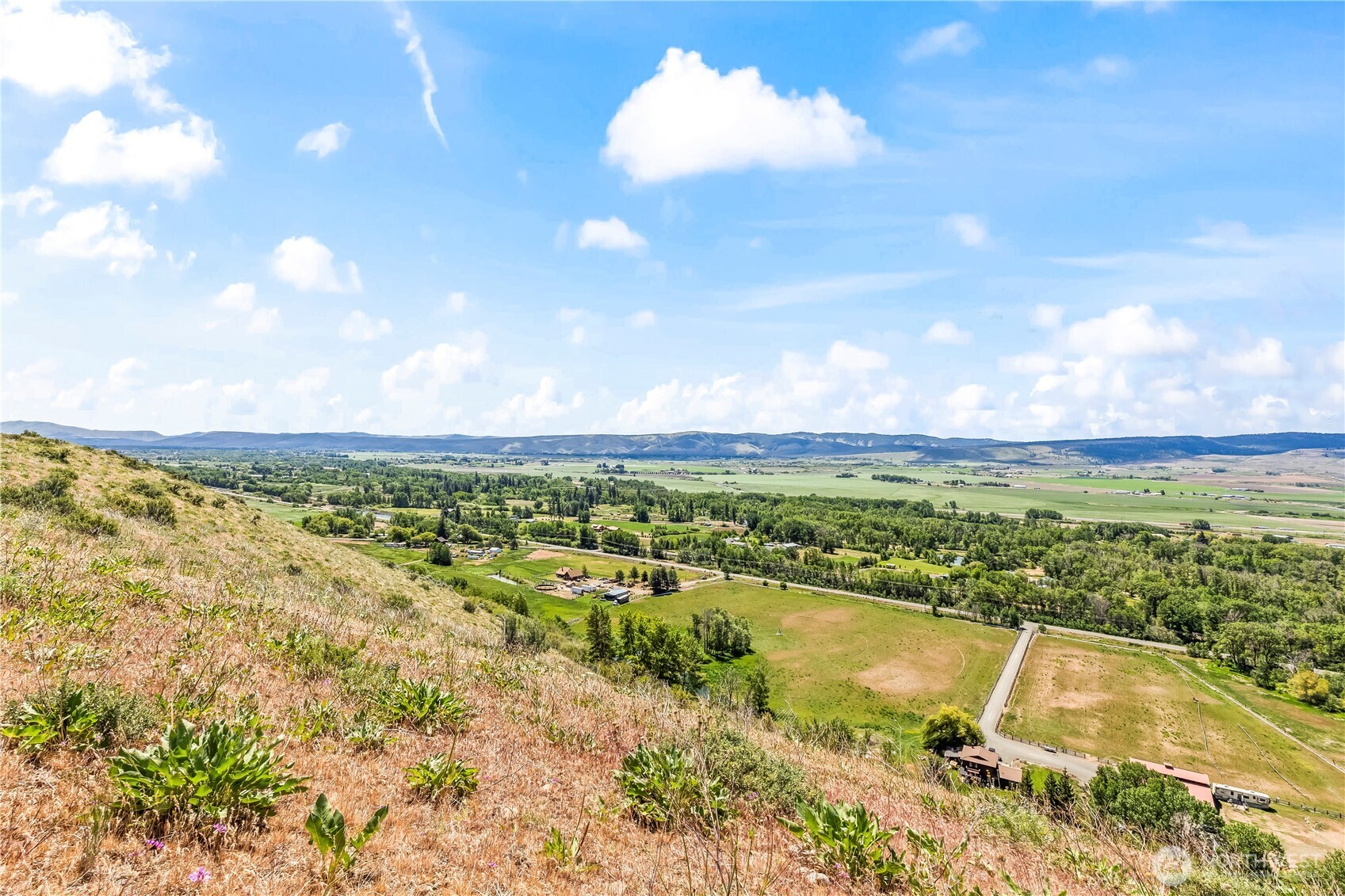 18 Sundance Lane Property Photo 4