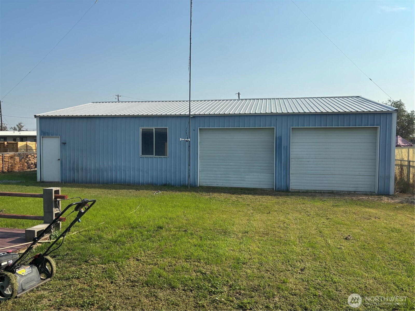 9008 Bong Loop B Property Photo 11
