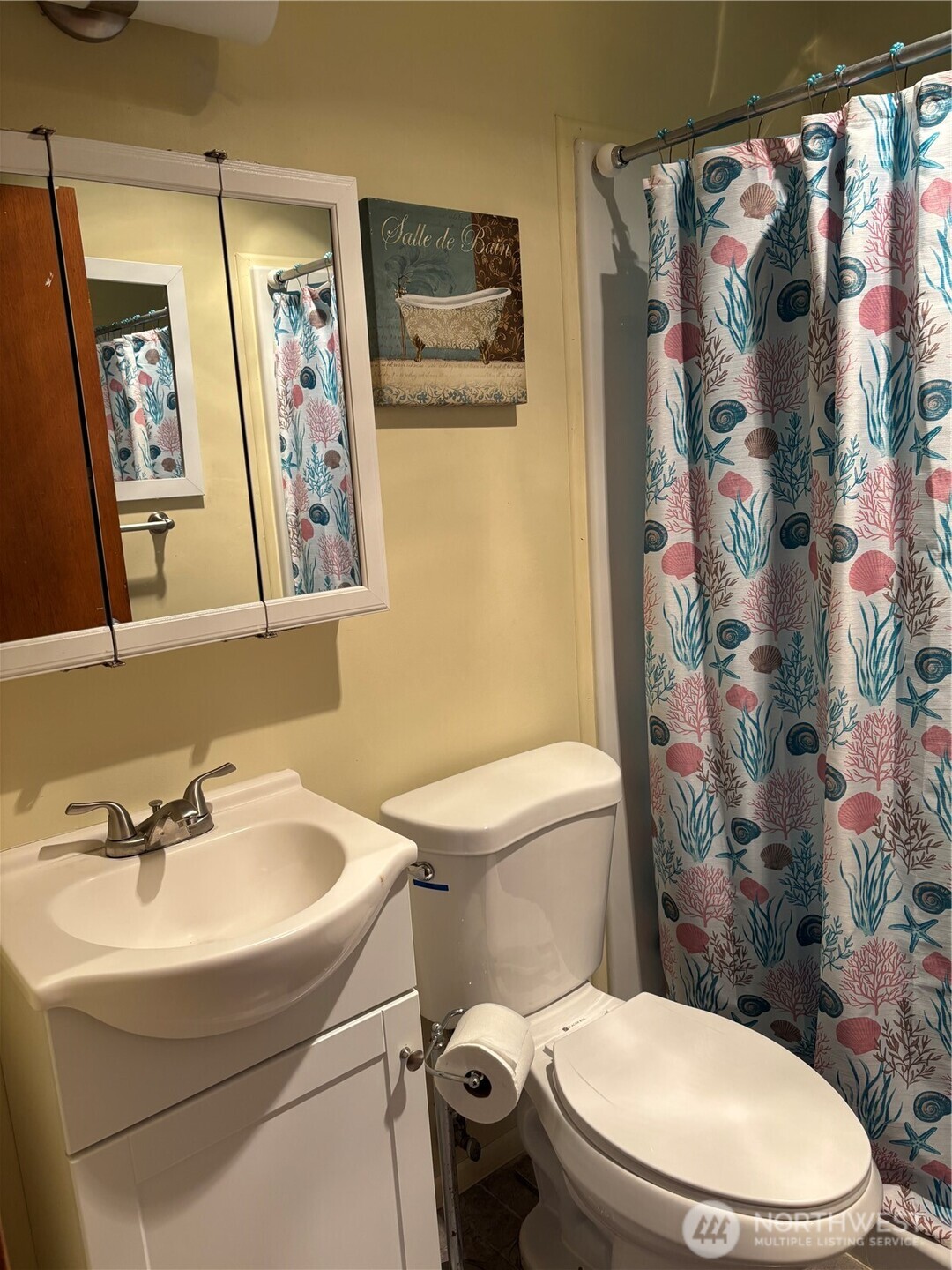 9008 Bong Loop B Property Photo 13
