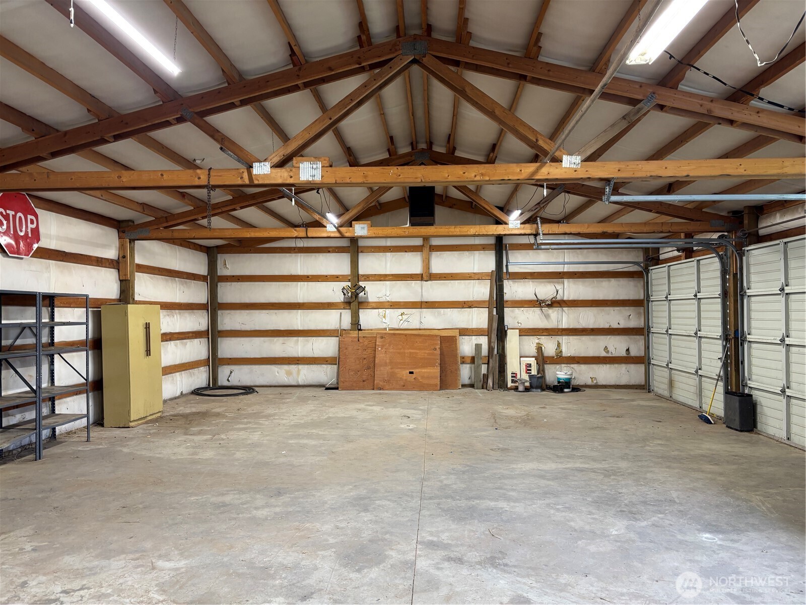 9008 Bong Loop B Property Photo 16