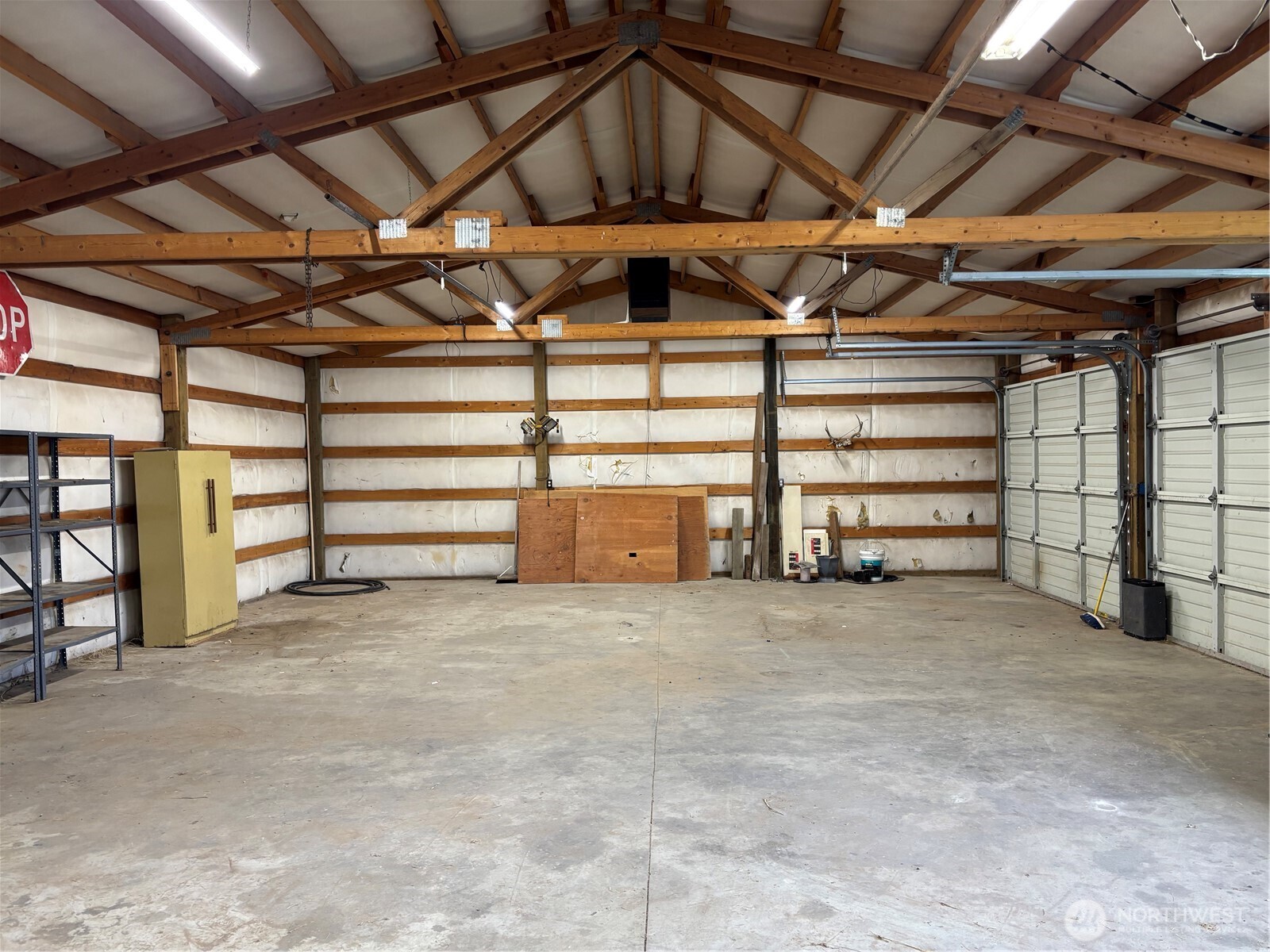 9008 Bong Loop B Property Photo 17