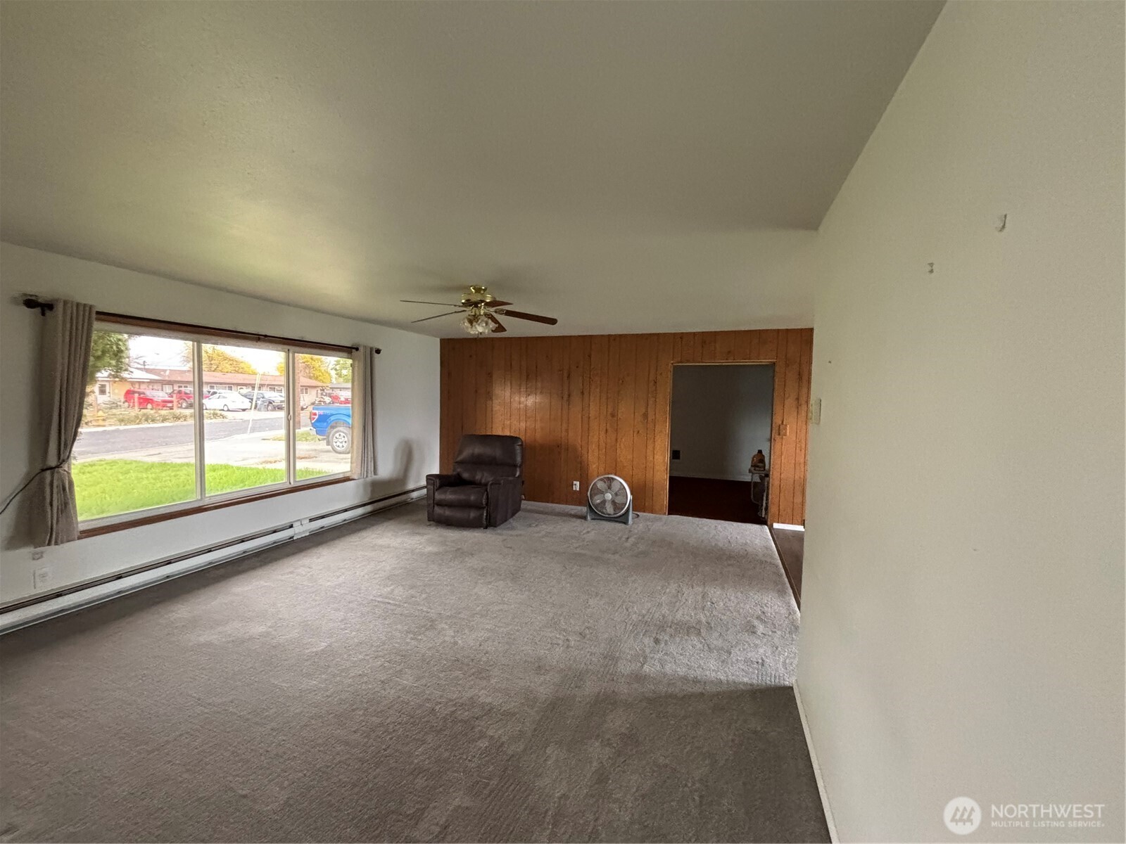 9008 Bong Loop B Property Photo 19