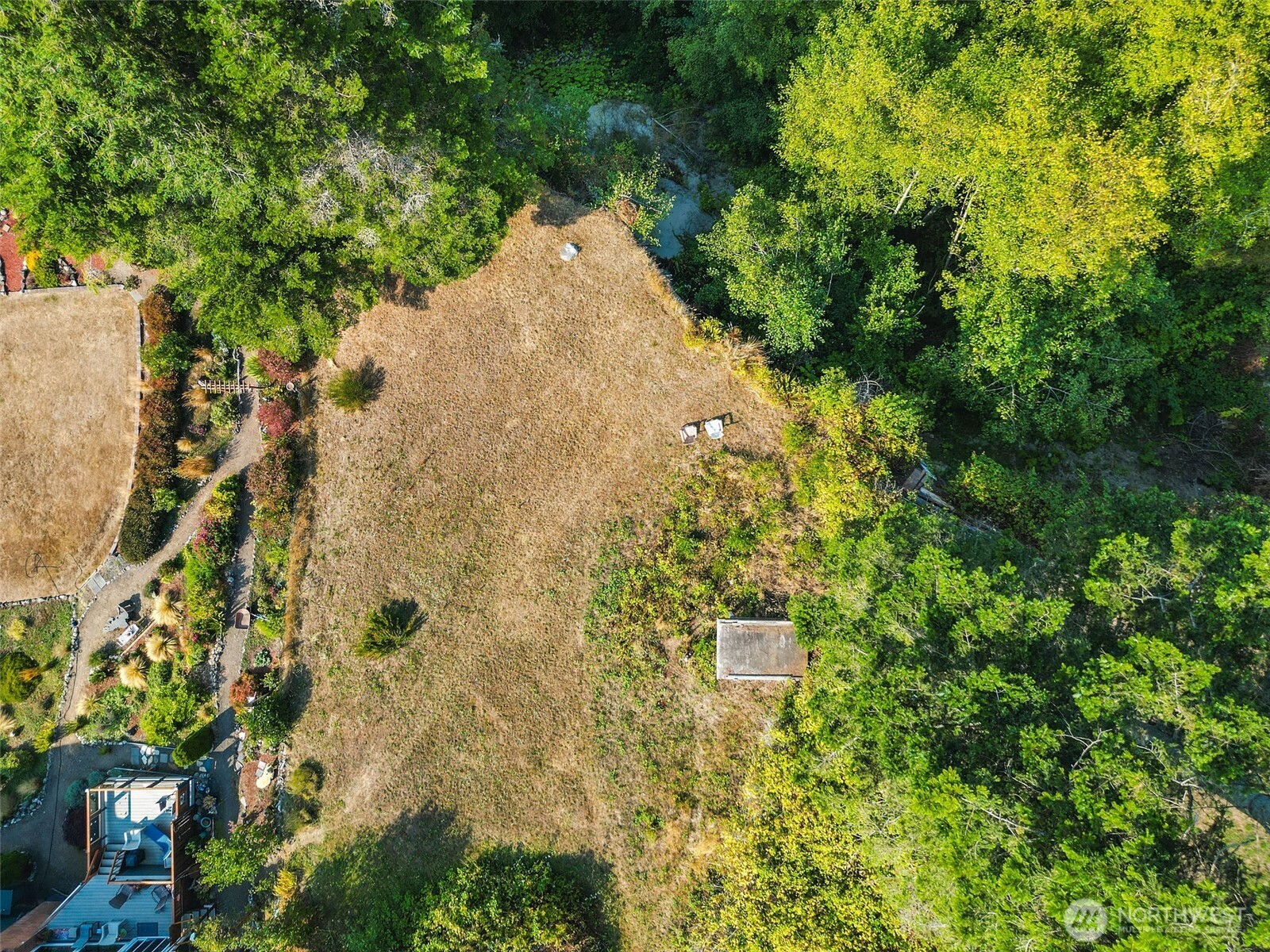 5688 Ne Twin Spits Road Property Photo 8