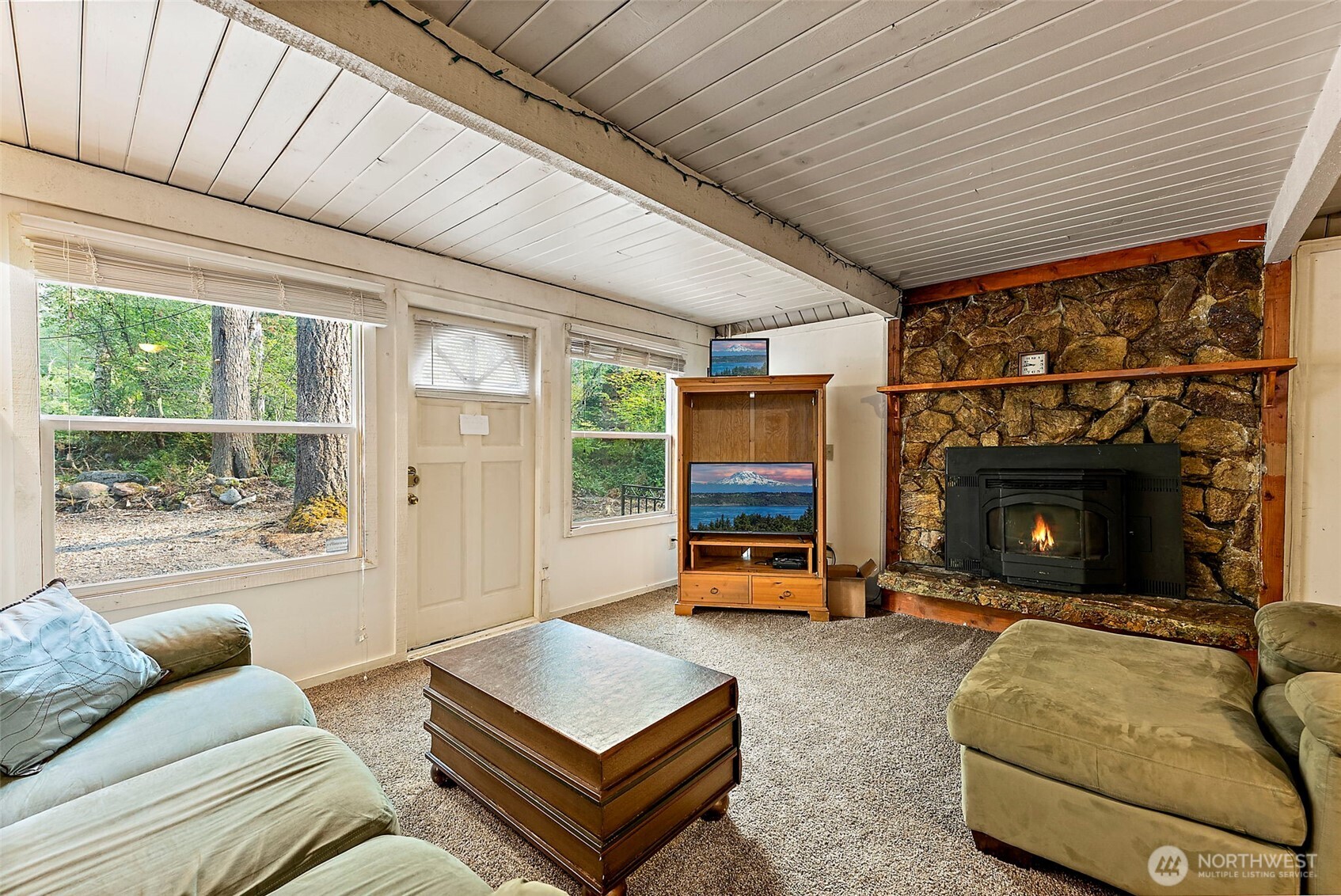 270 Skate Creek Road Property Photo 6