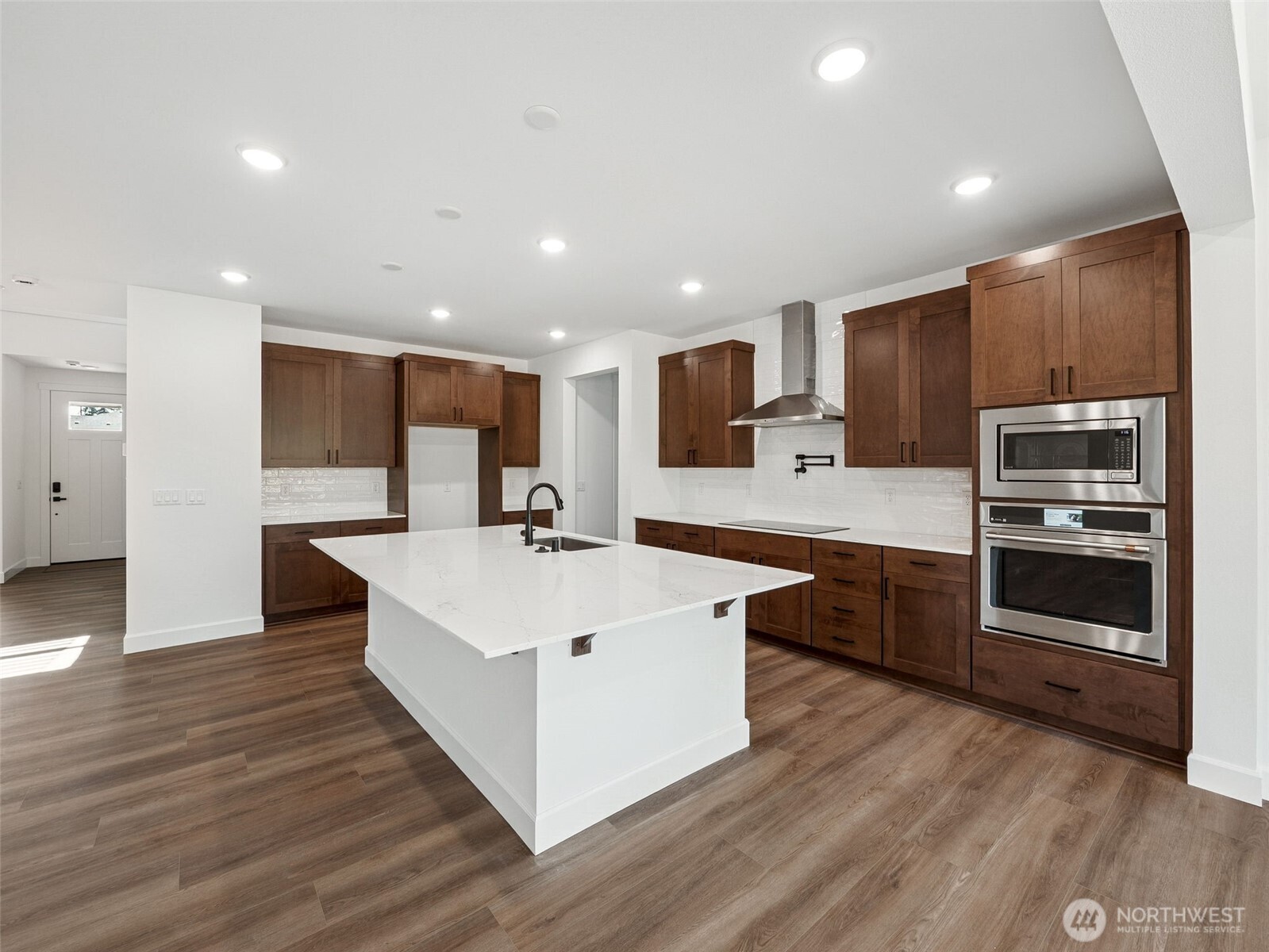 20267 145th Street 858 Property Photo 5