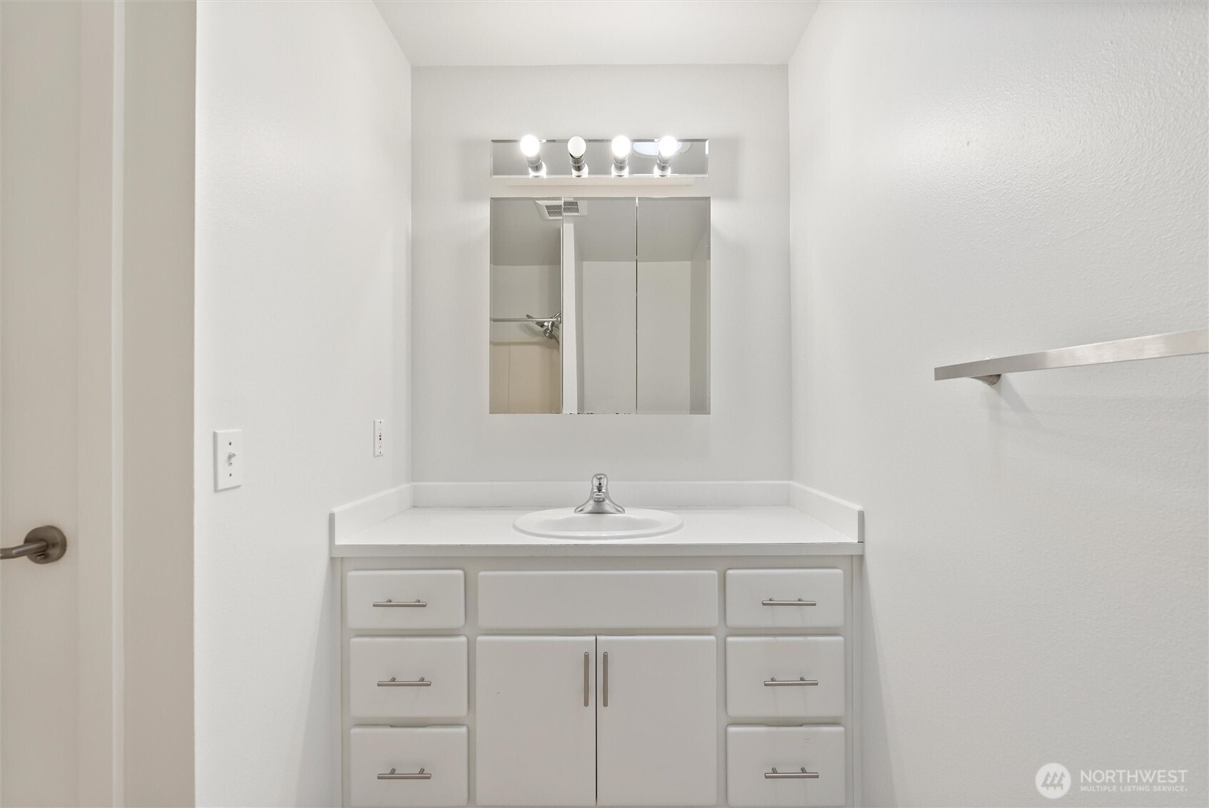 17721 Upland Drive Property Photo 25