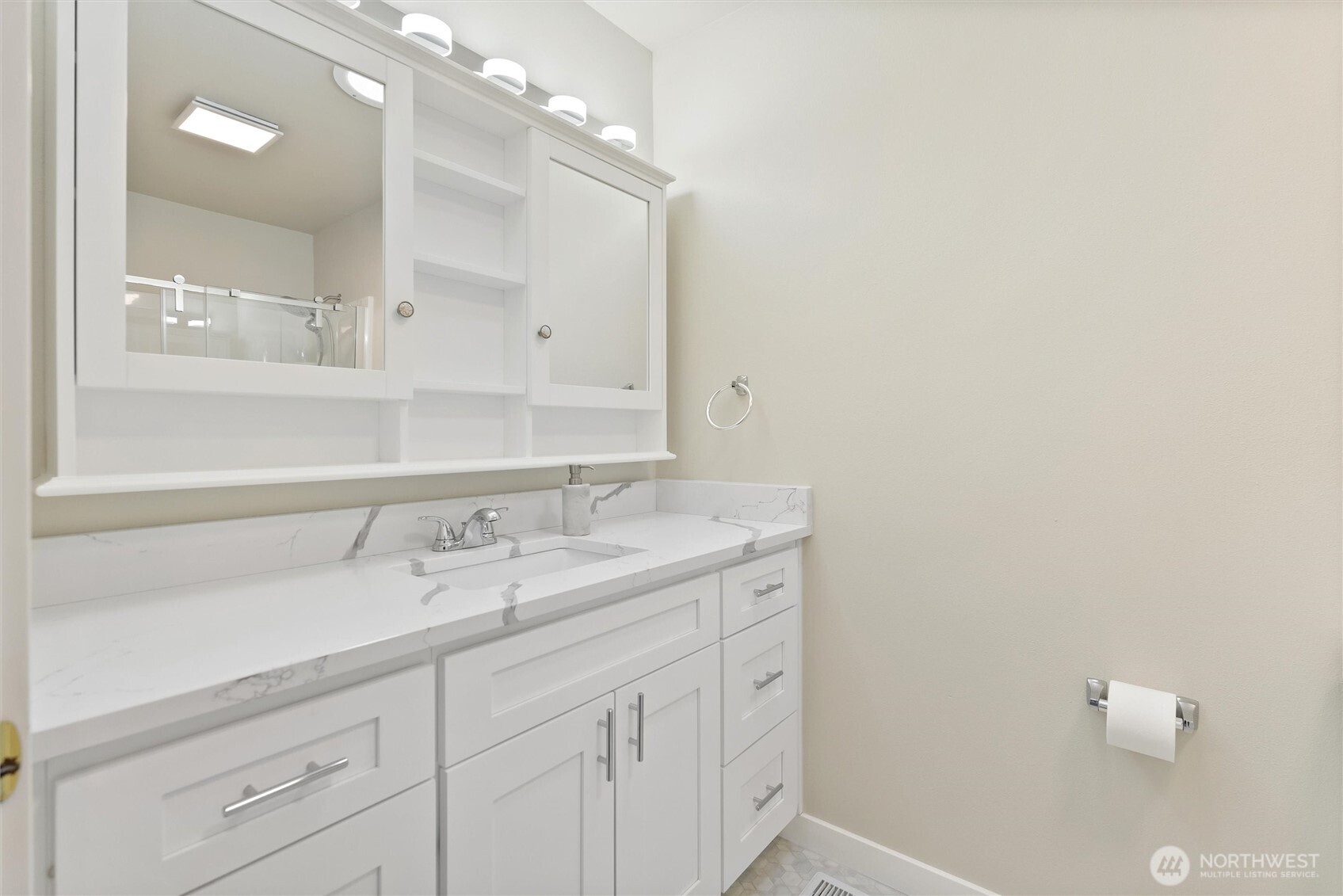 17721 Upland Drive Property Photo 32